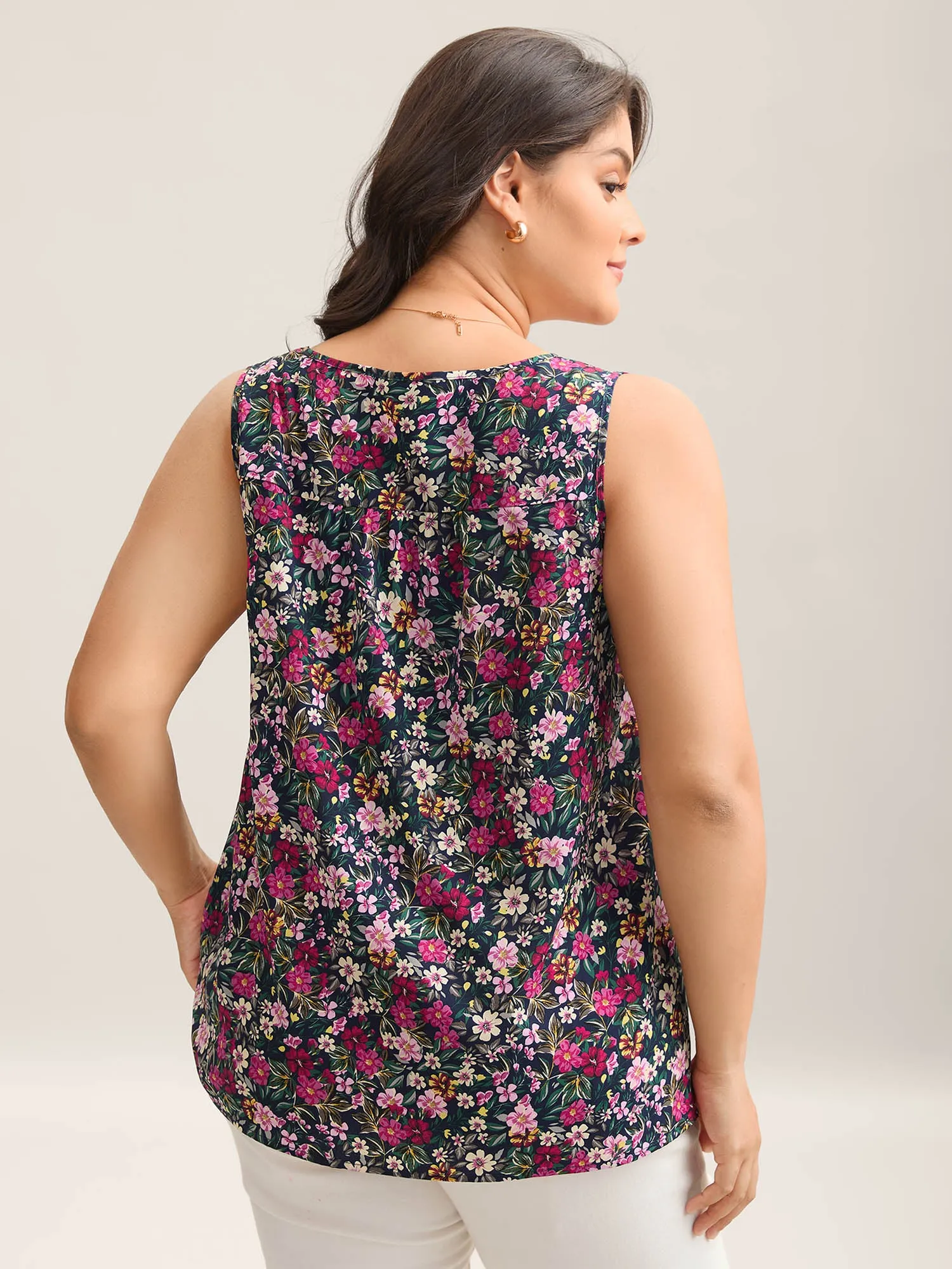 Floral Print Pleated Neck Tank Top sold by Bloomchic product image thumbnail 2