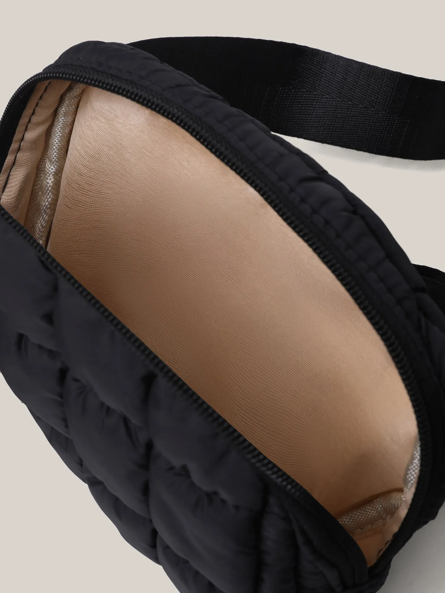 Diamond Grid Waist-Bag sold by Bloomchic product image thumbnail 4