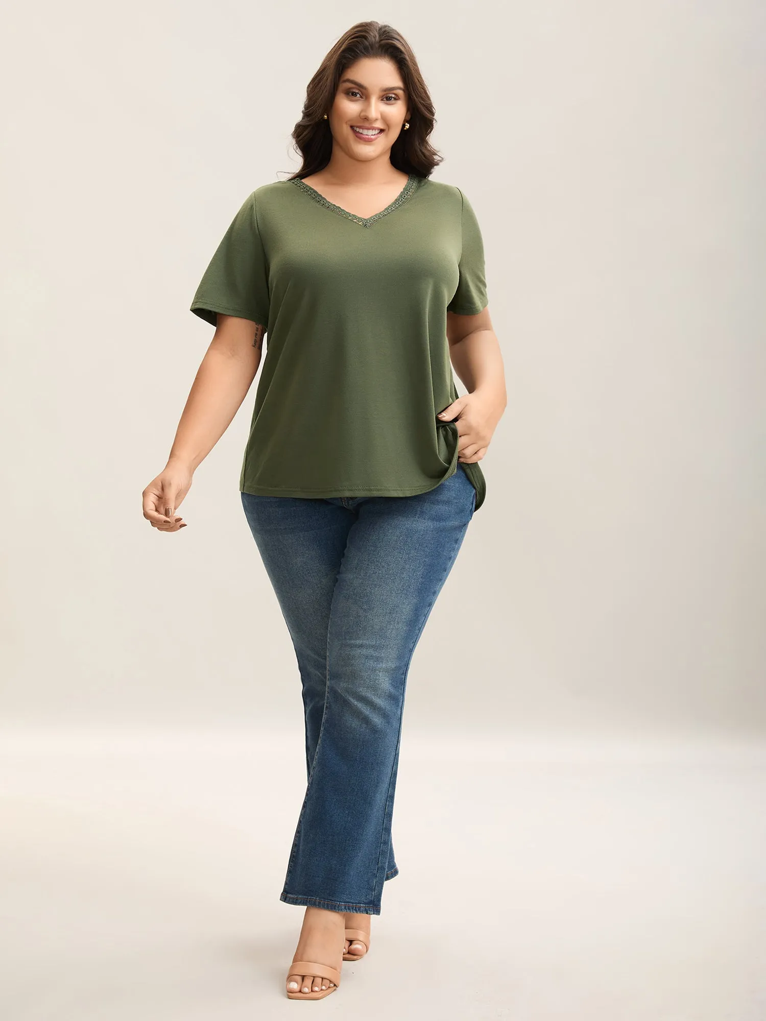 Stretchy Floral Back Cut-Out T-Shirt sold by Bloomchic product image thumbnail 4