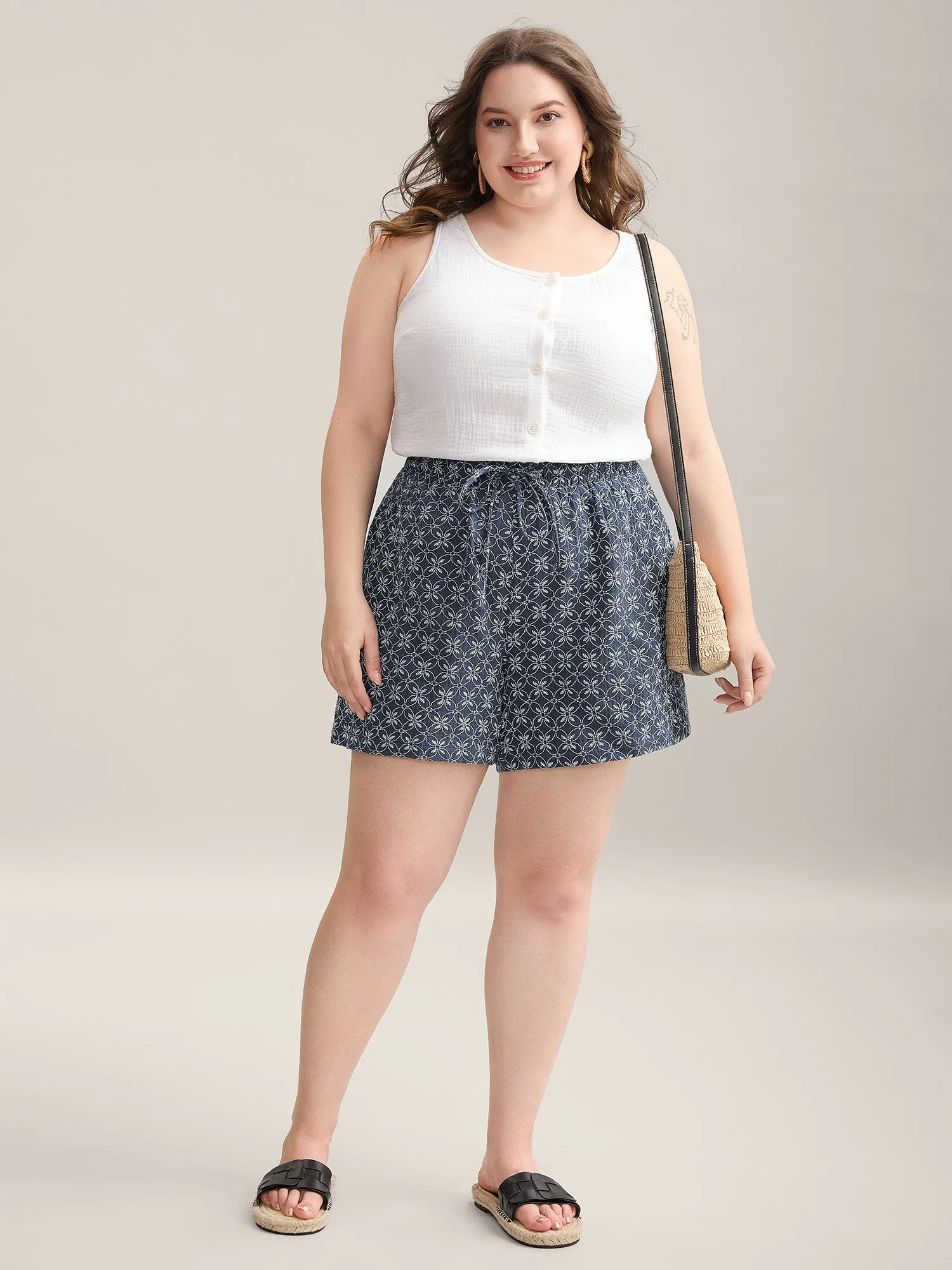 Marine Elements Straight-Leg Shorts sold by Bloomchic product image thumbnail 2