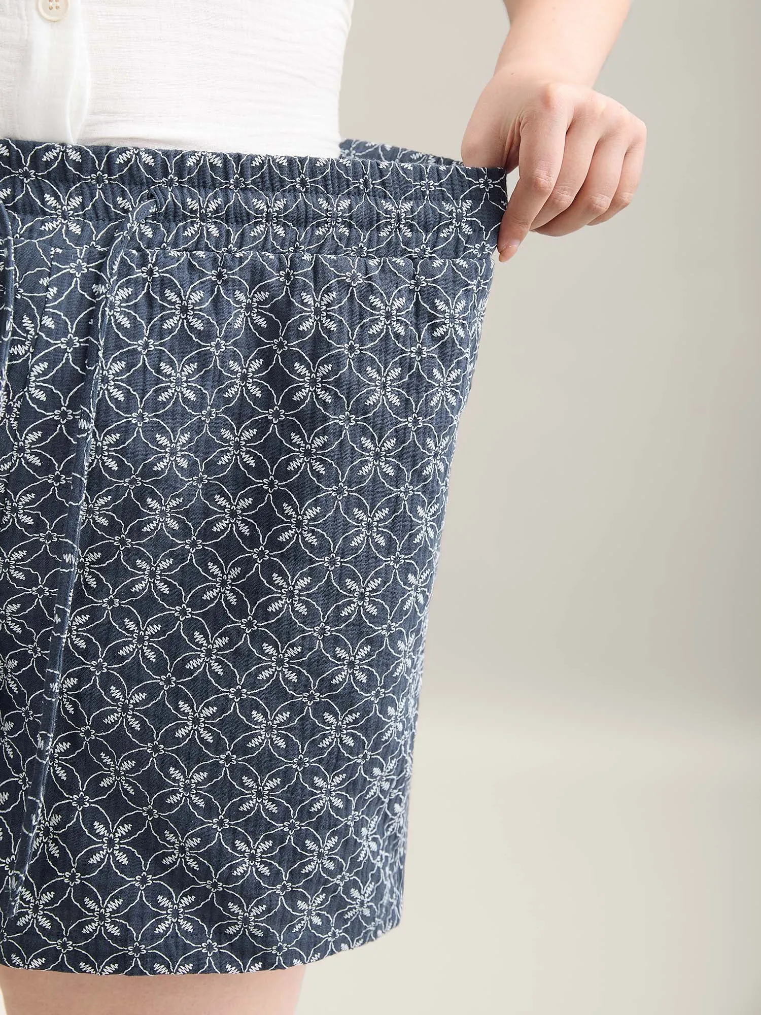 Marine Elements Straight-Leg Shorts sold by Bloomchic product image thumbnail 3