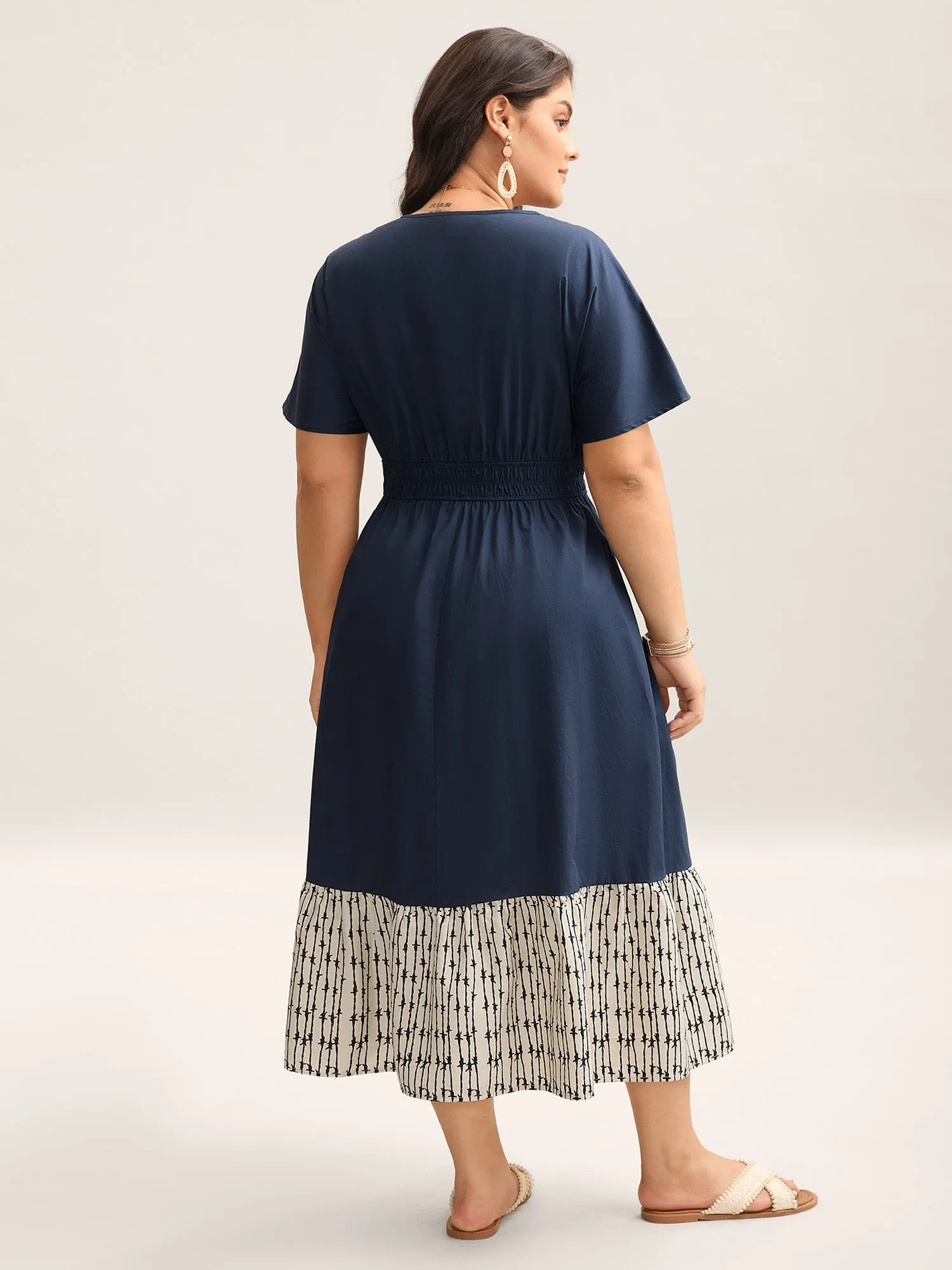 Cotton Color Block Cinched-Waist Spliced Maxi Dress sold by Bloomchic product image thumbnail 4