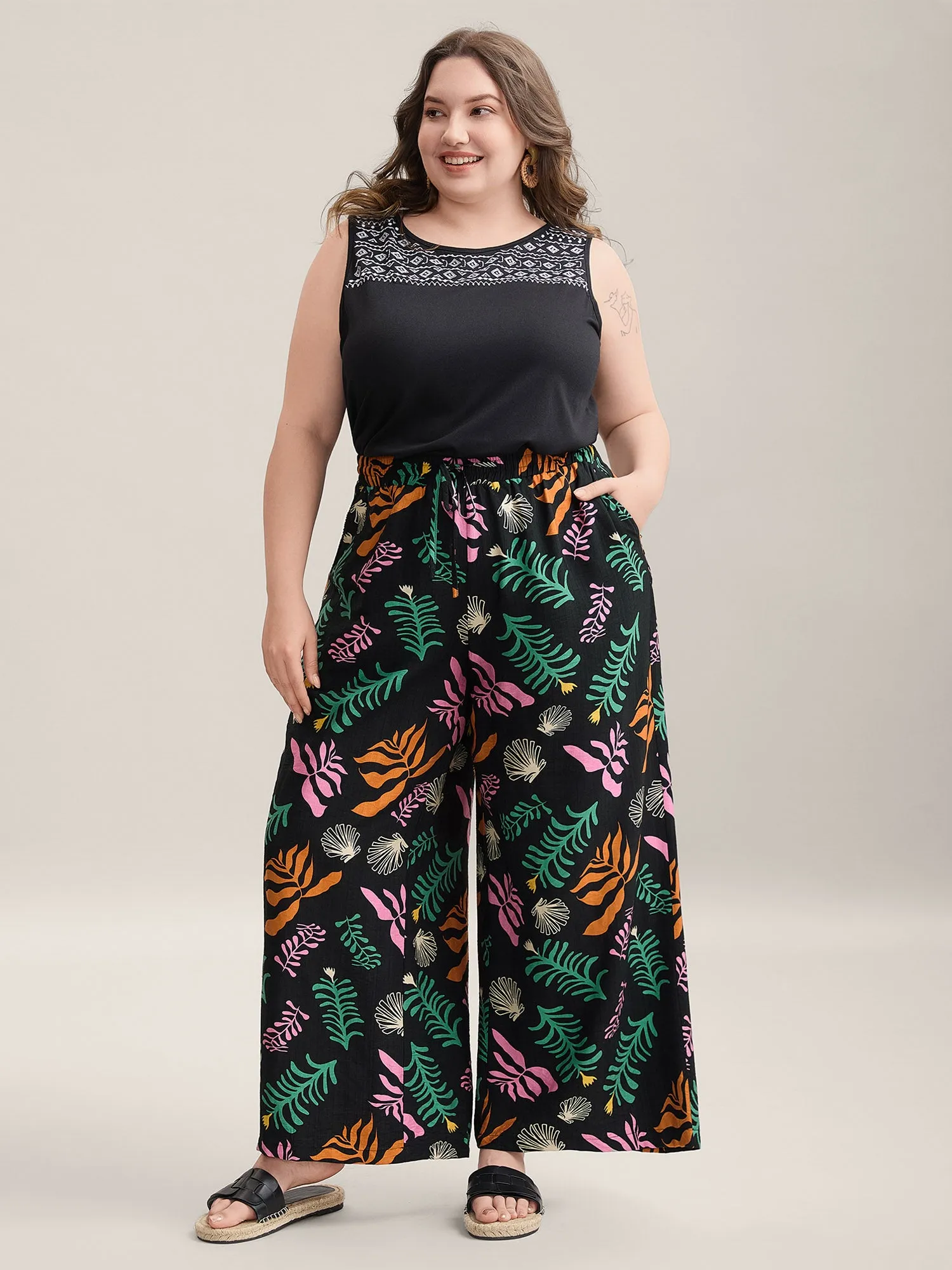 Multi-Color Leaf Print Wide-Leg Pants sold by Bloomchic product image thumbnail 3