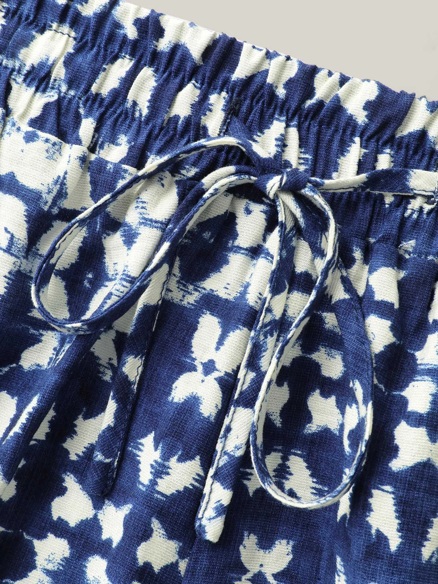 Abstract Print Straight-Fit Shorts sold by Bloomchic product image thumbnail 5