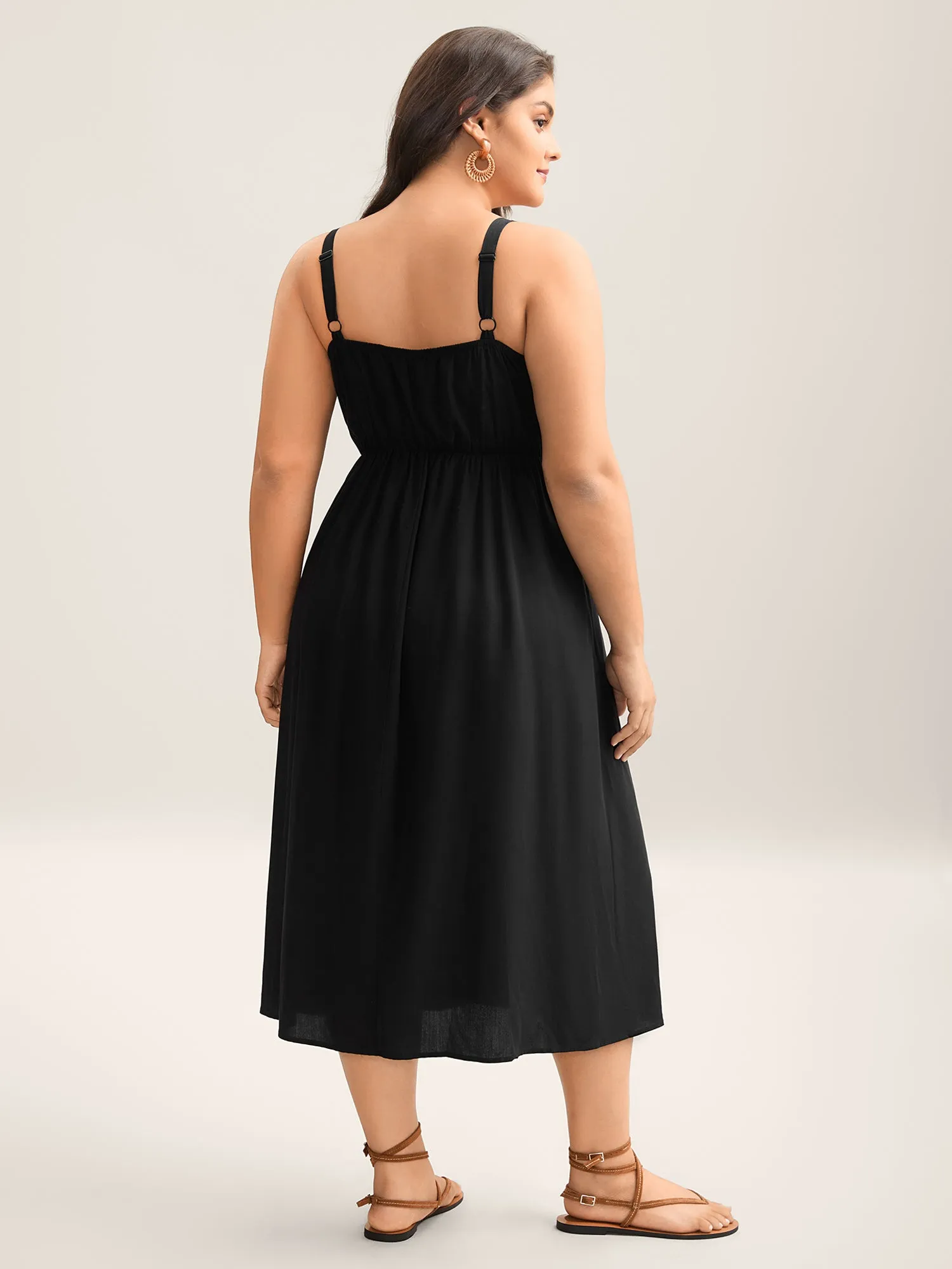 Floral Embroidered Pockets Spliced Midi Dress sold by Bloomchic product image thumbnail 4