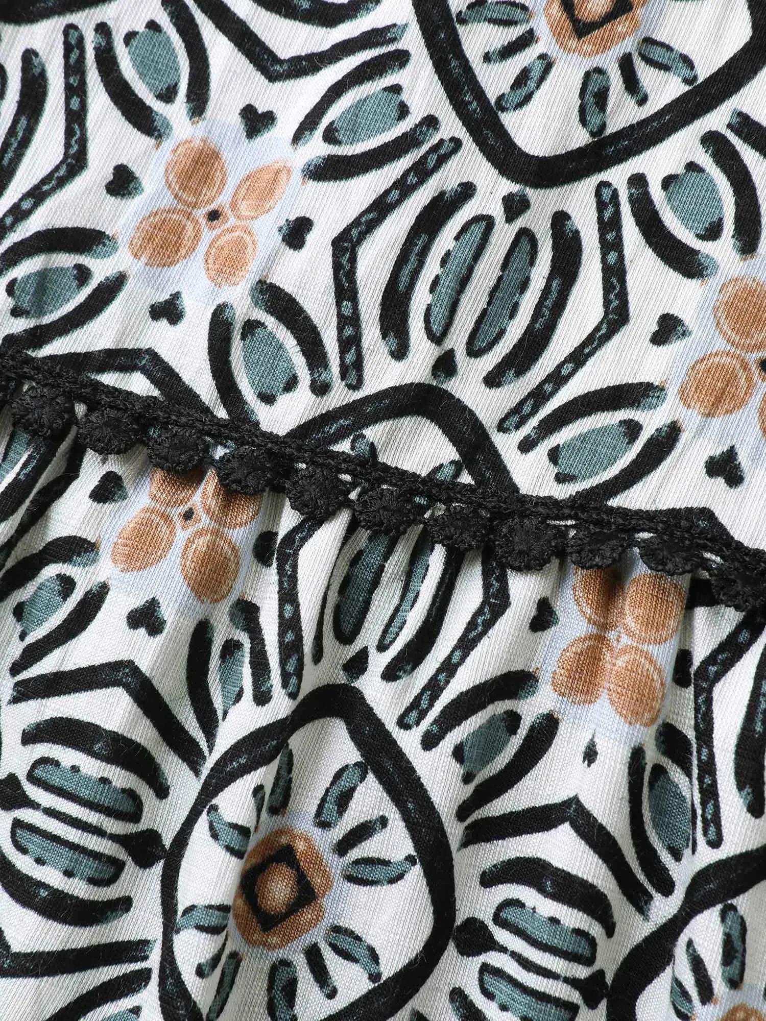 Boho Print Spliced Tiered Maxi Skirt sold by Bloomchic product image thumbnail 5