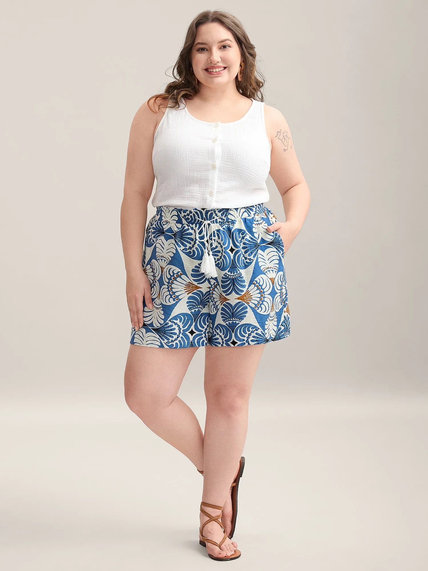 Boho Print Shirred Waist Straight-Fit Shorts sold by Bloomchic product image thumbnail 2