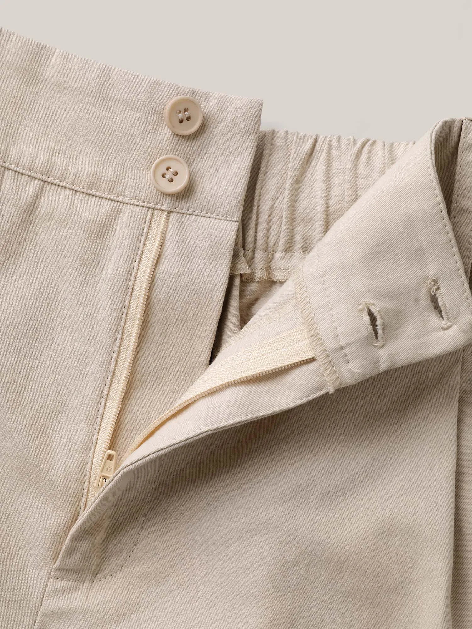 Cotton Elastic Twill Pockets Wide-Leg Shorts sold by Bloomchic product image thumbnail 5