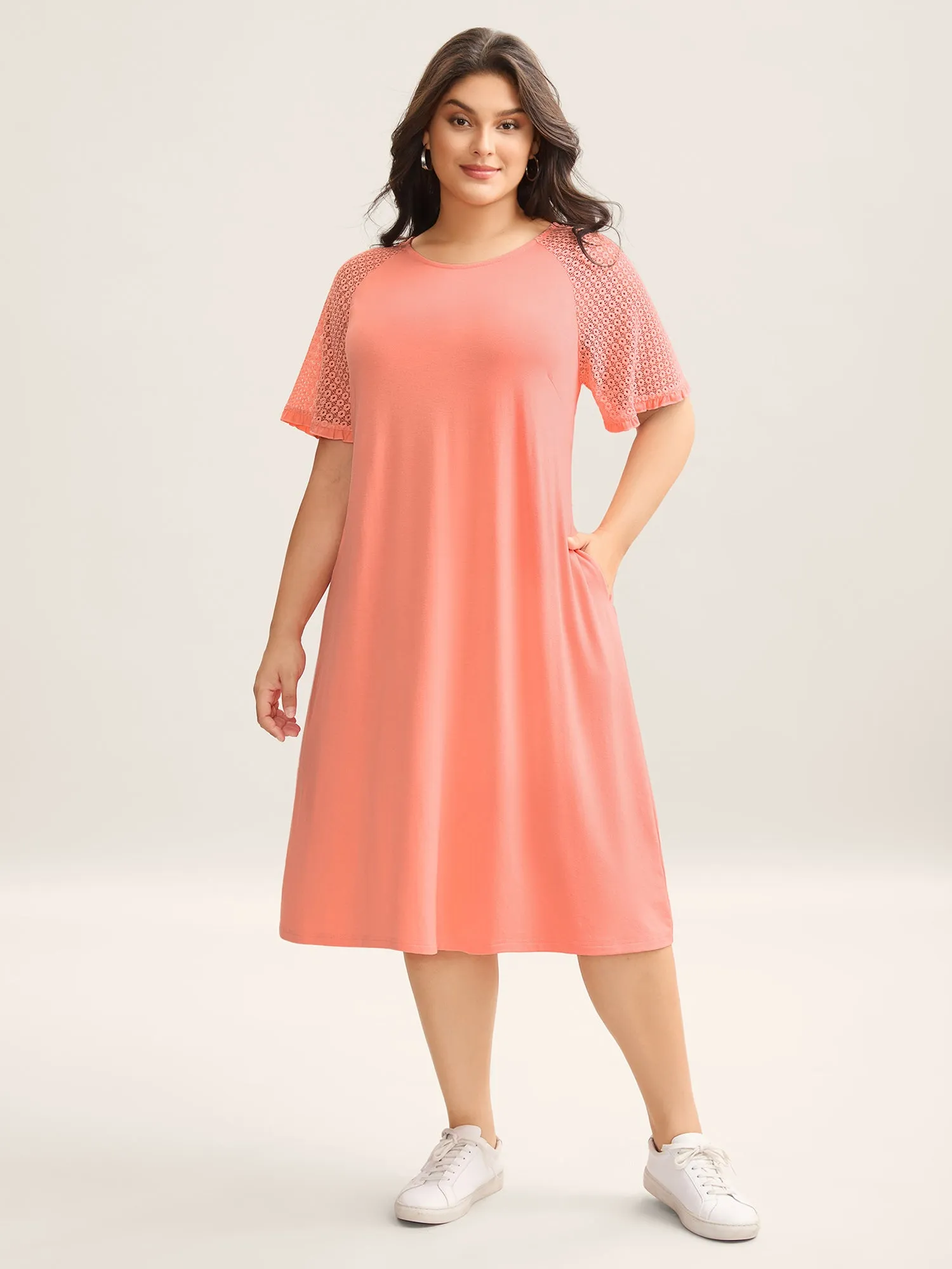 Sheer Textured Stretchy Pockets Midi Dress sold by Bloomchic product image thumbnail 3
