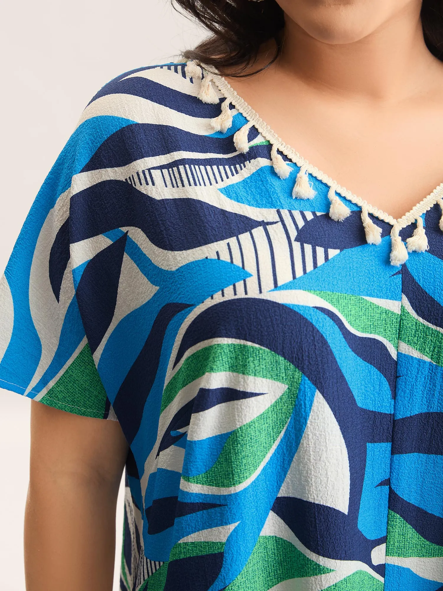 Abstract Print Backless Ribbon Maxi Dress sold by Bloomchic product image thumbnail 2