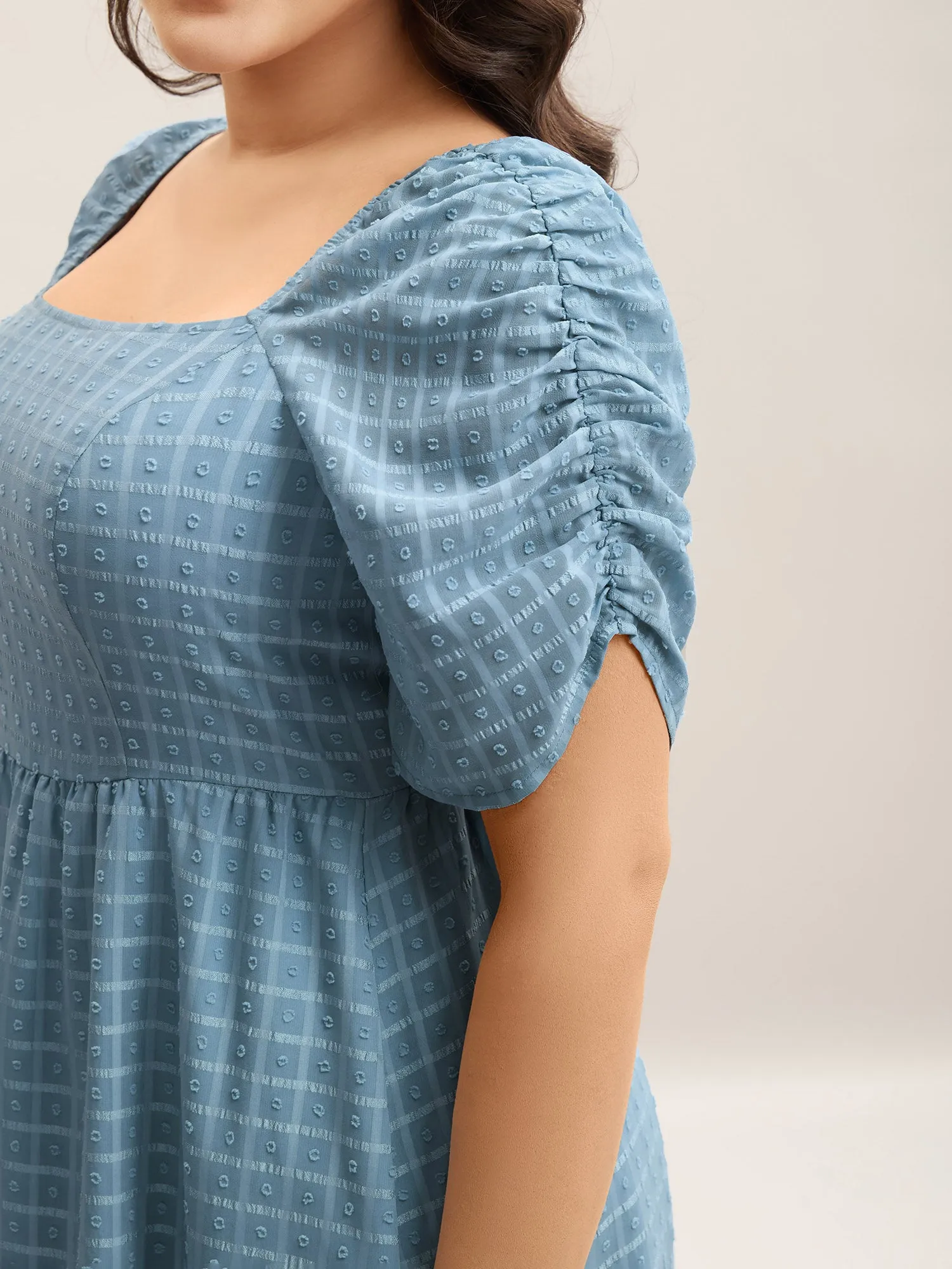 Textured Ruched Sleeve Tiered Midi Dress sold by Bloomchic product image thumbnail 2