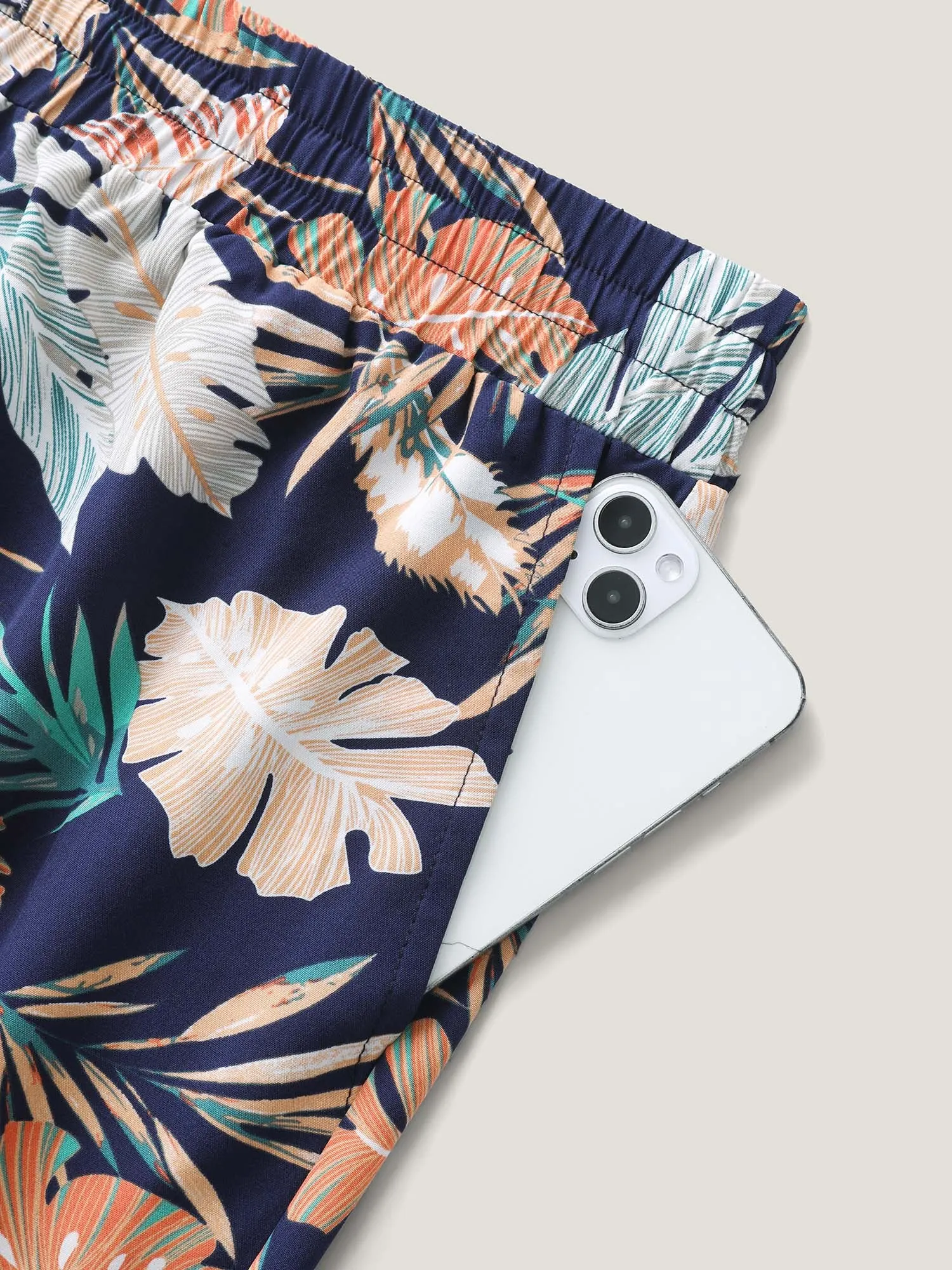 Tropical Leaf Print Wide-Leg Pants sold by Bloomchic product image thumbnail 5