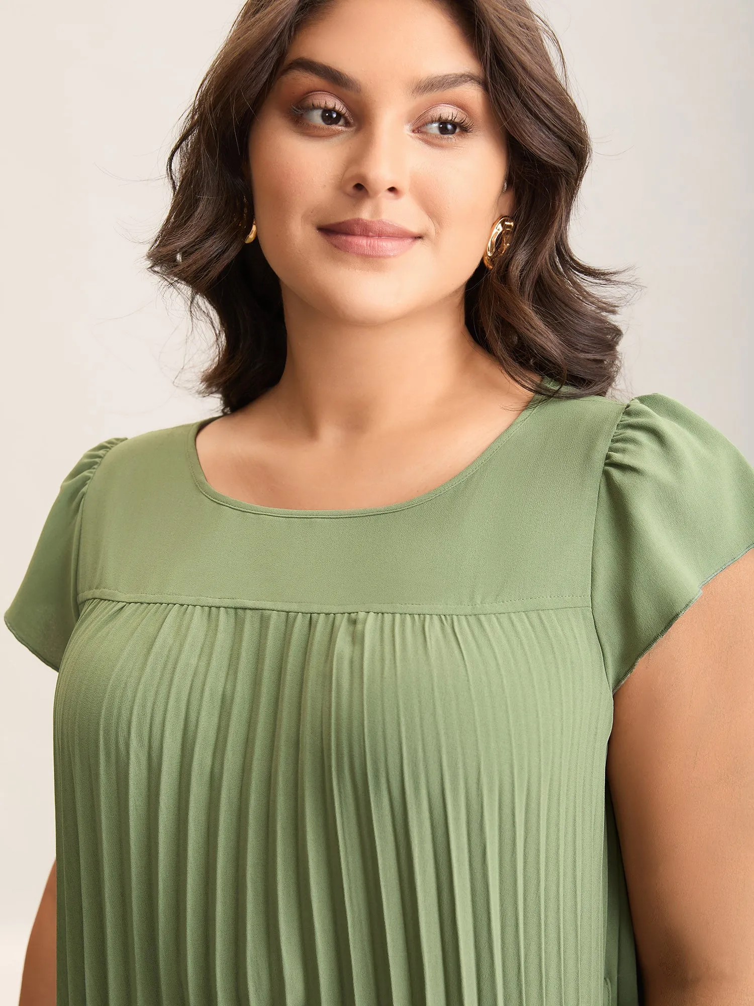 Plicated Detail Belted Pockets Maxi Dress sold by Bloomchic product image thumbnail 2