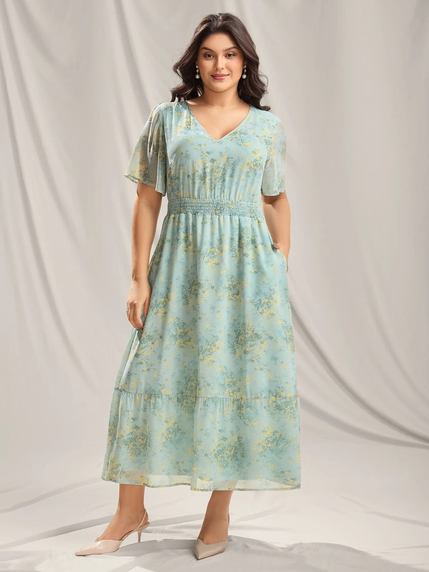 Breezy Floral Shirred Pockets Maxi Dress sold by Bloomchic product image thumbnail 3