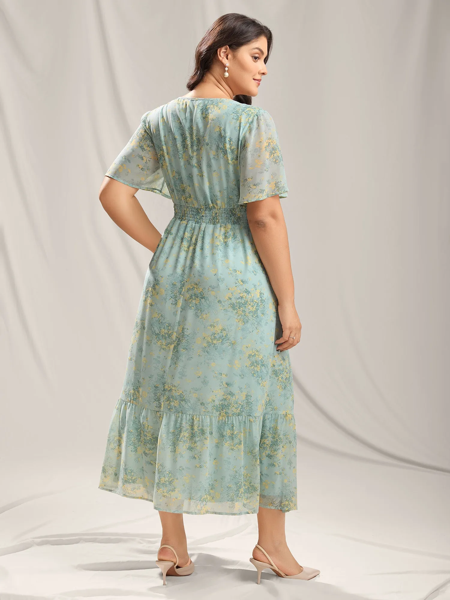 Breezy Floral Shirred Pockets Maxi Dress sold by Bloomchic product image thumbnail 4