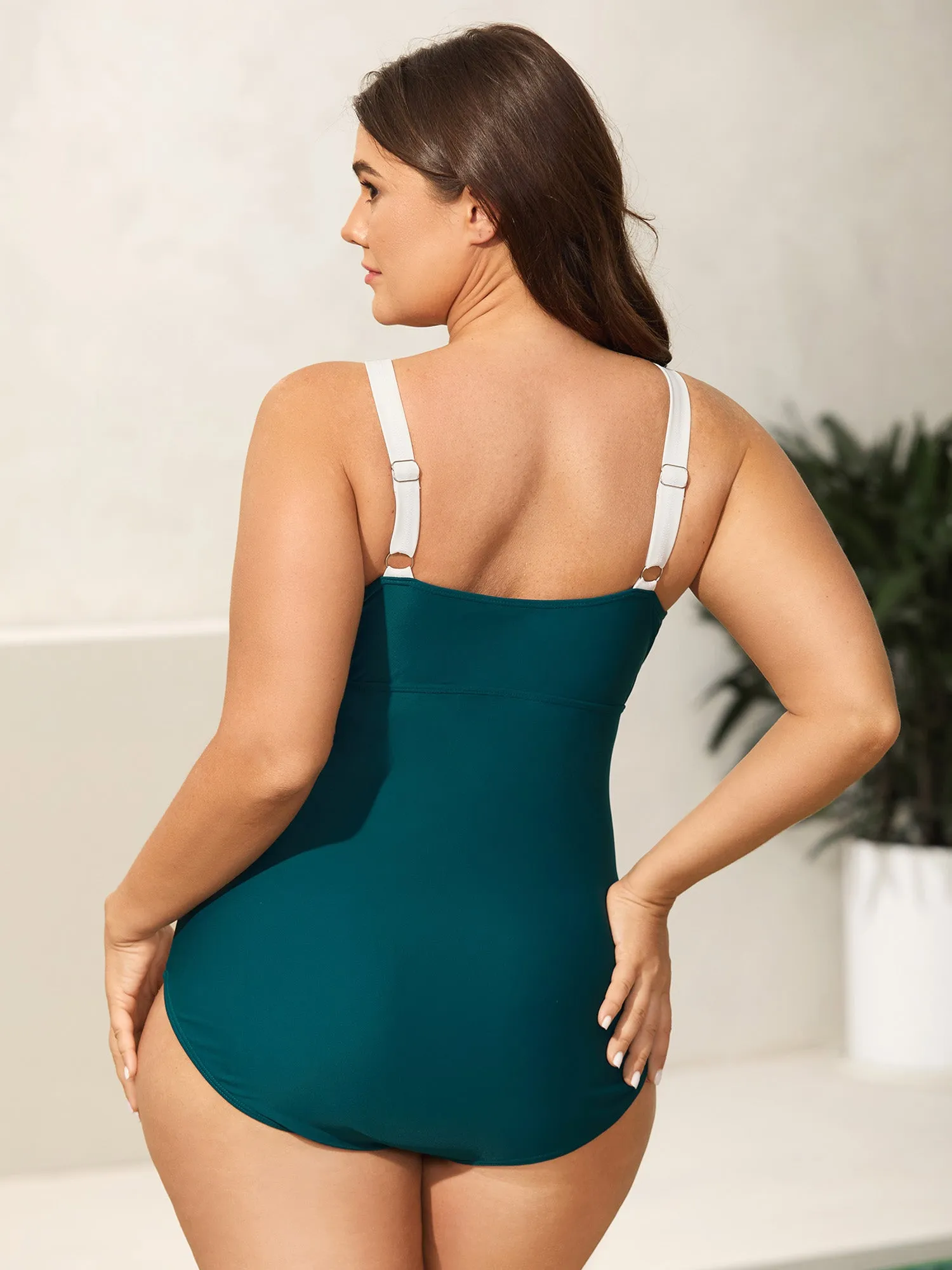 Color Block Keyhole One-Piece Swimsuit sold by Bloomchic product image thumbnail 4