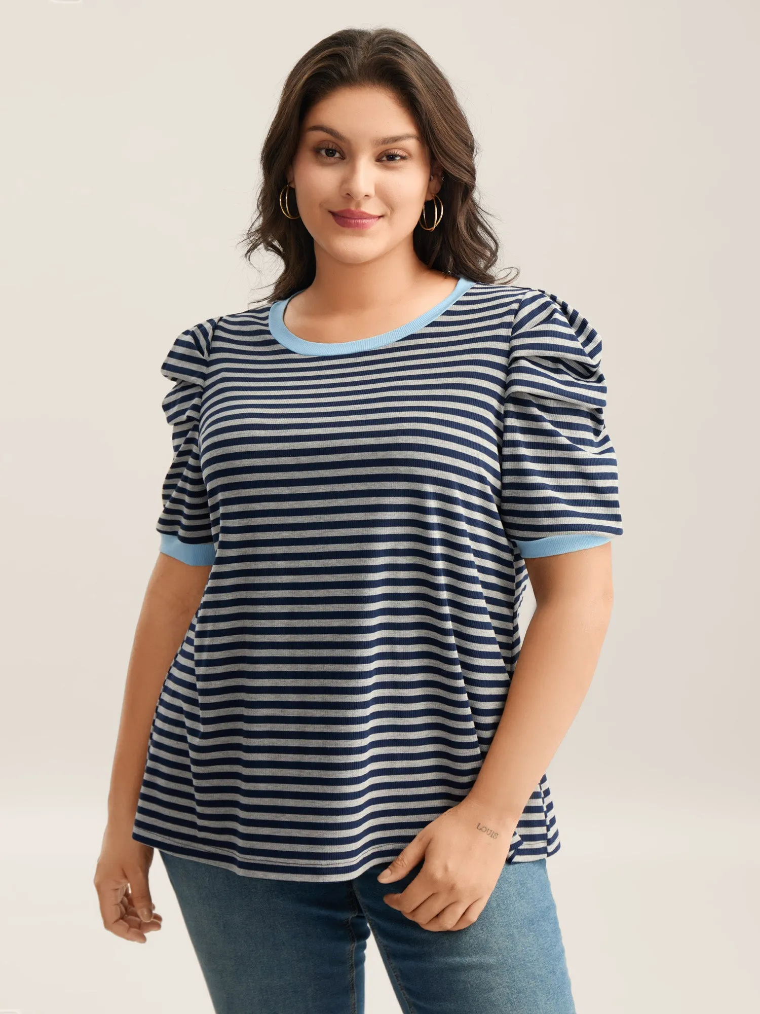 Textured Stripes Color Contrast T-Shirt sold by Bloomchic