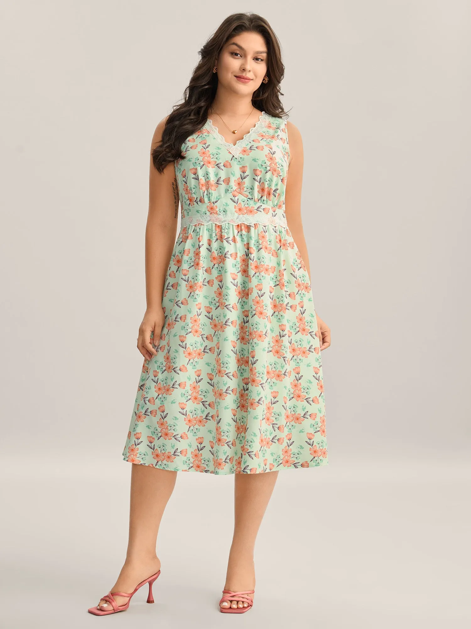Breezy Floral Print Lace Trim Midi Dress sold by Bloomchic product image thumbnail 3