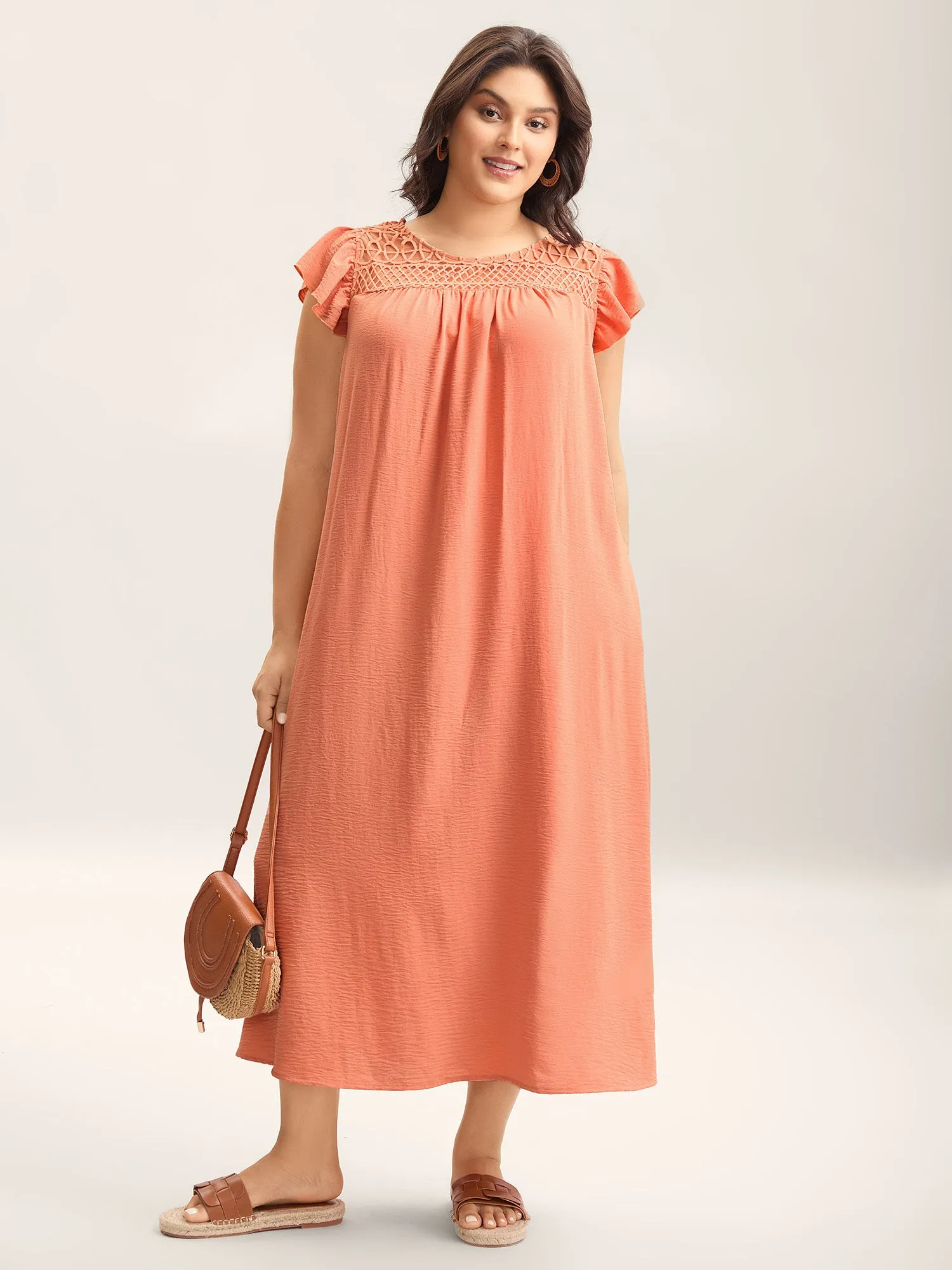 Textured Cut-Out Neck Pockets Maxi Dress sold by Bloomchic product image thumbnail 3