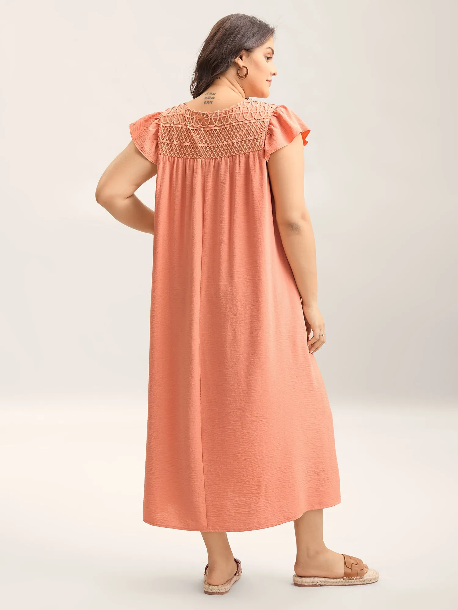 Textured Cut-Out Neck Pockets Maxi Dress sold by Bloomchic product image thumbnail 4