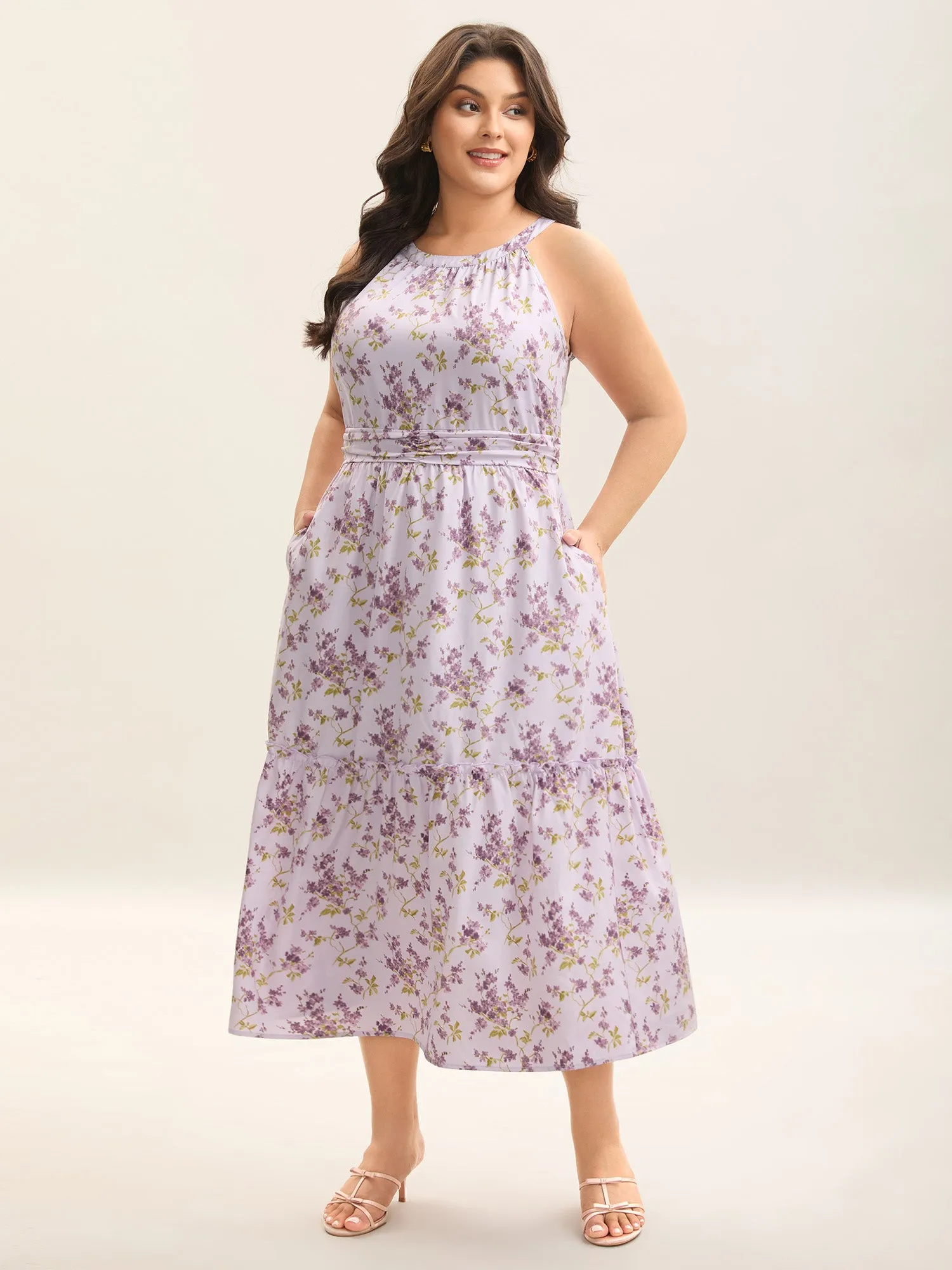 Ditsy Floral Print Pleated Tiered Maxi Dress sold by Bloomchic product image thumbnail 3