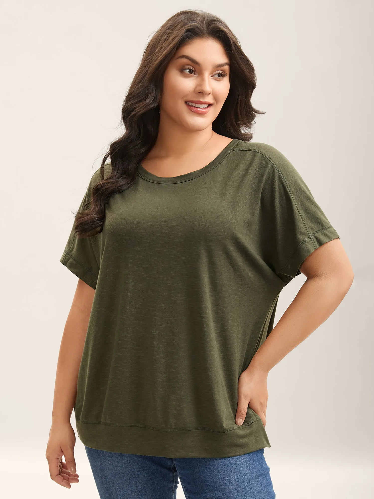 Backless Plain Flowy T-Shirt sold by Bloomchic product image thumbnail 4