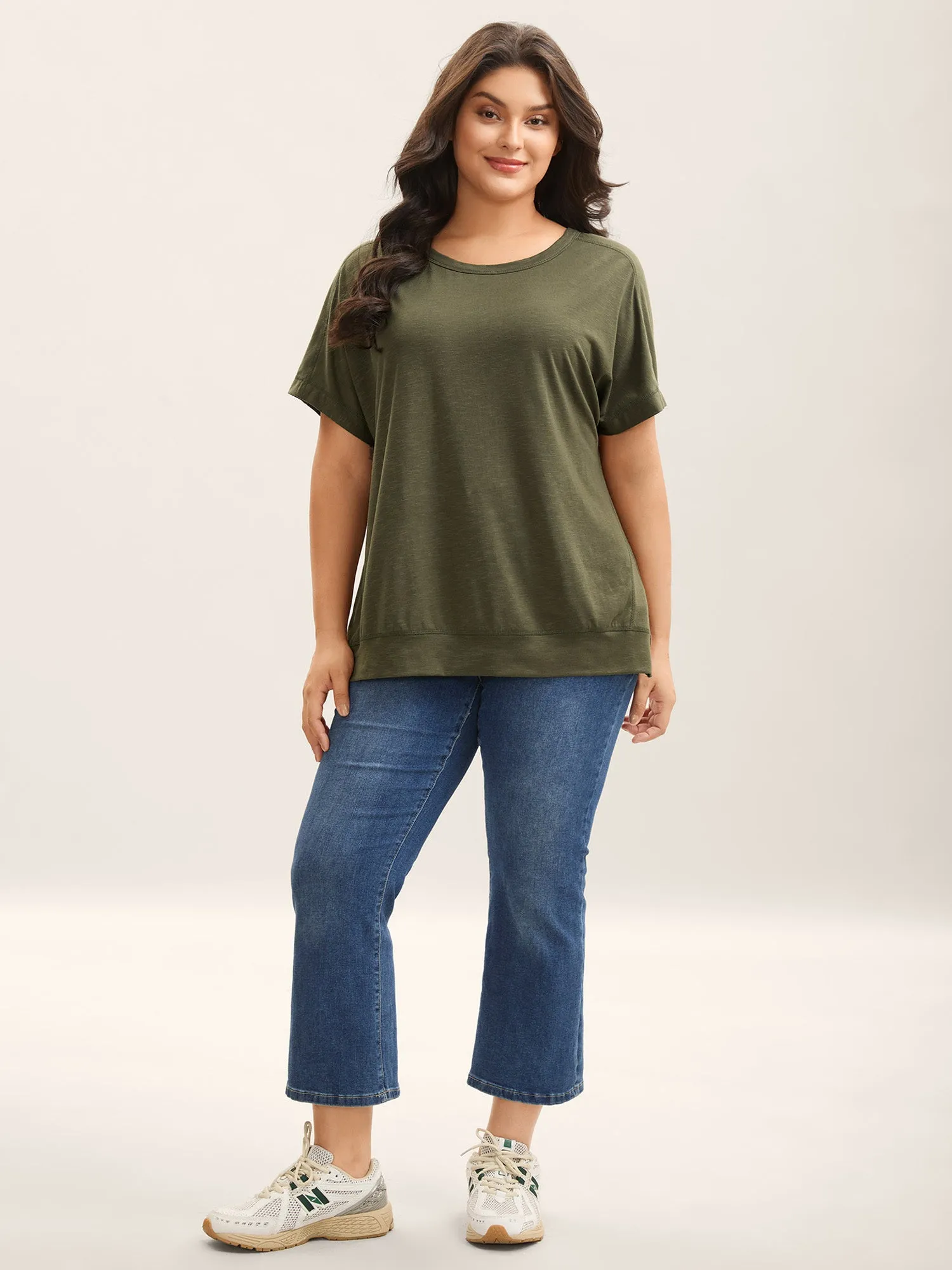 Backless Plain Flowy T-Shirt sold by Bloomchic product image thumbnail 3