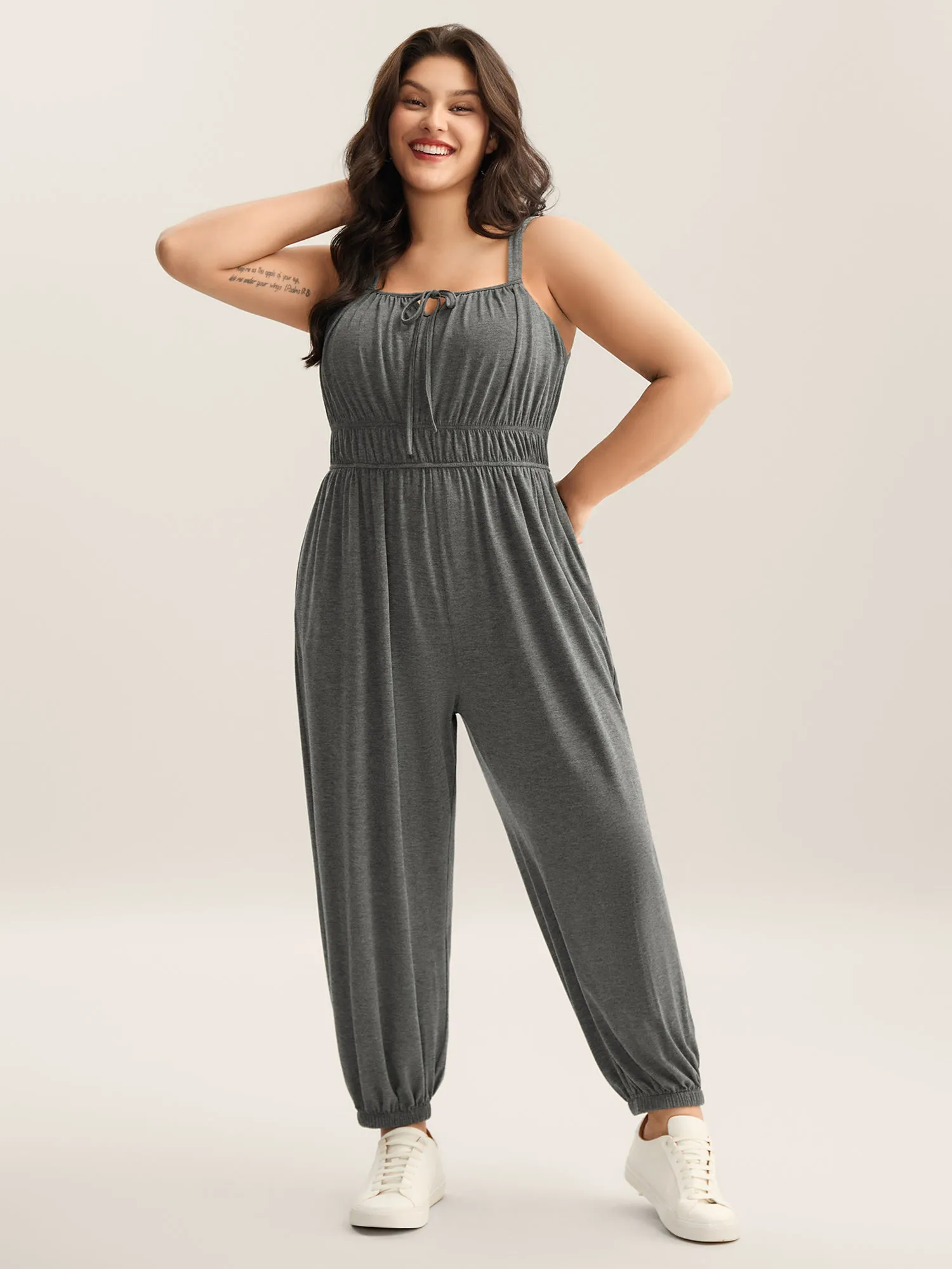 Stretchy Pleated Straps Pockets Jumpsuit sold by Bloomchic product image thumbnail 2