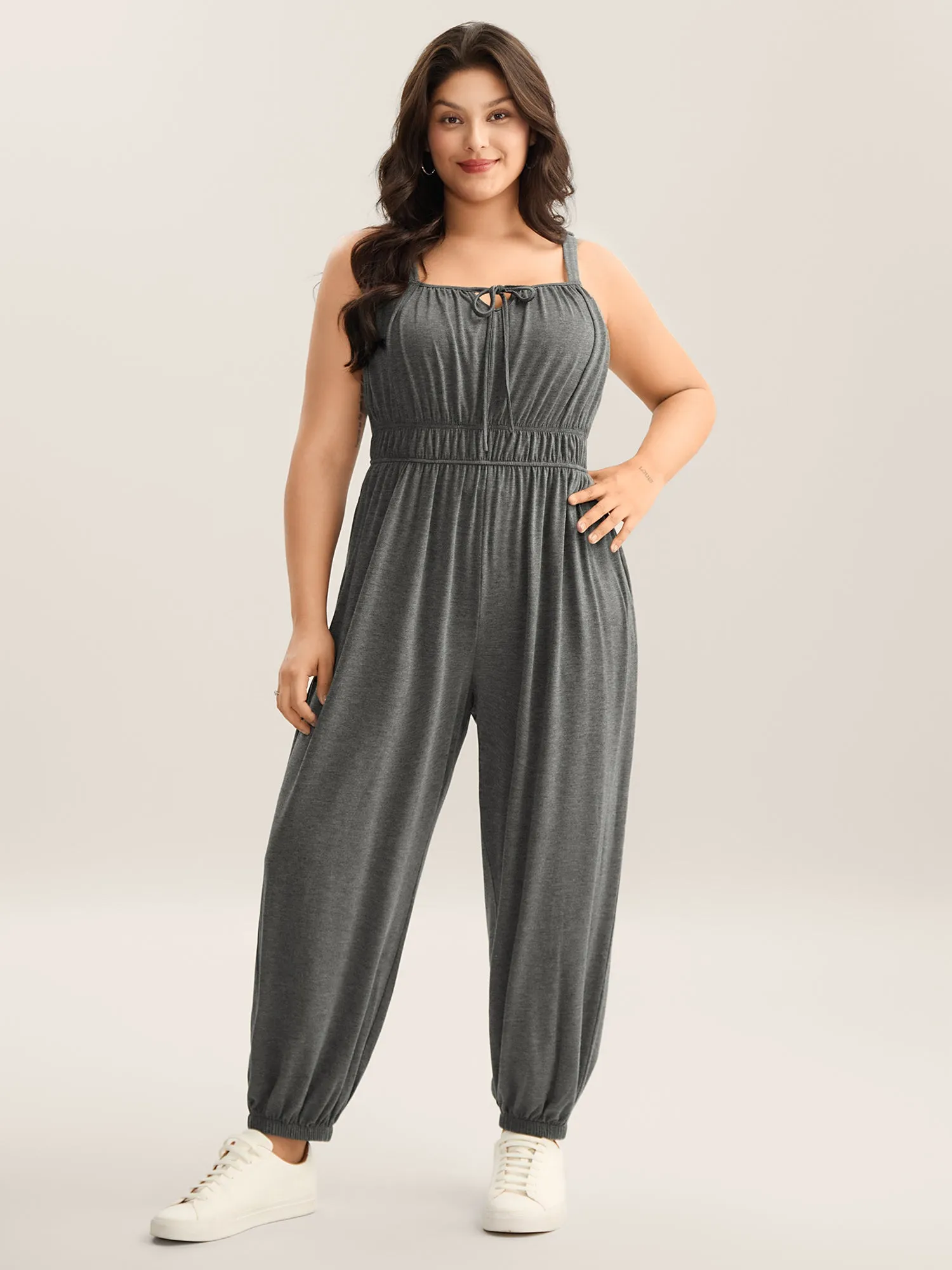 Stretchy Pleated Straps Pockets Jumpsuit sold by Bloomchic product image thumbnail 3