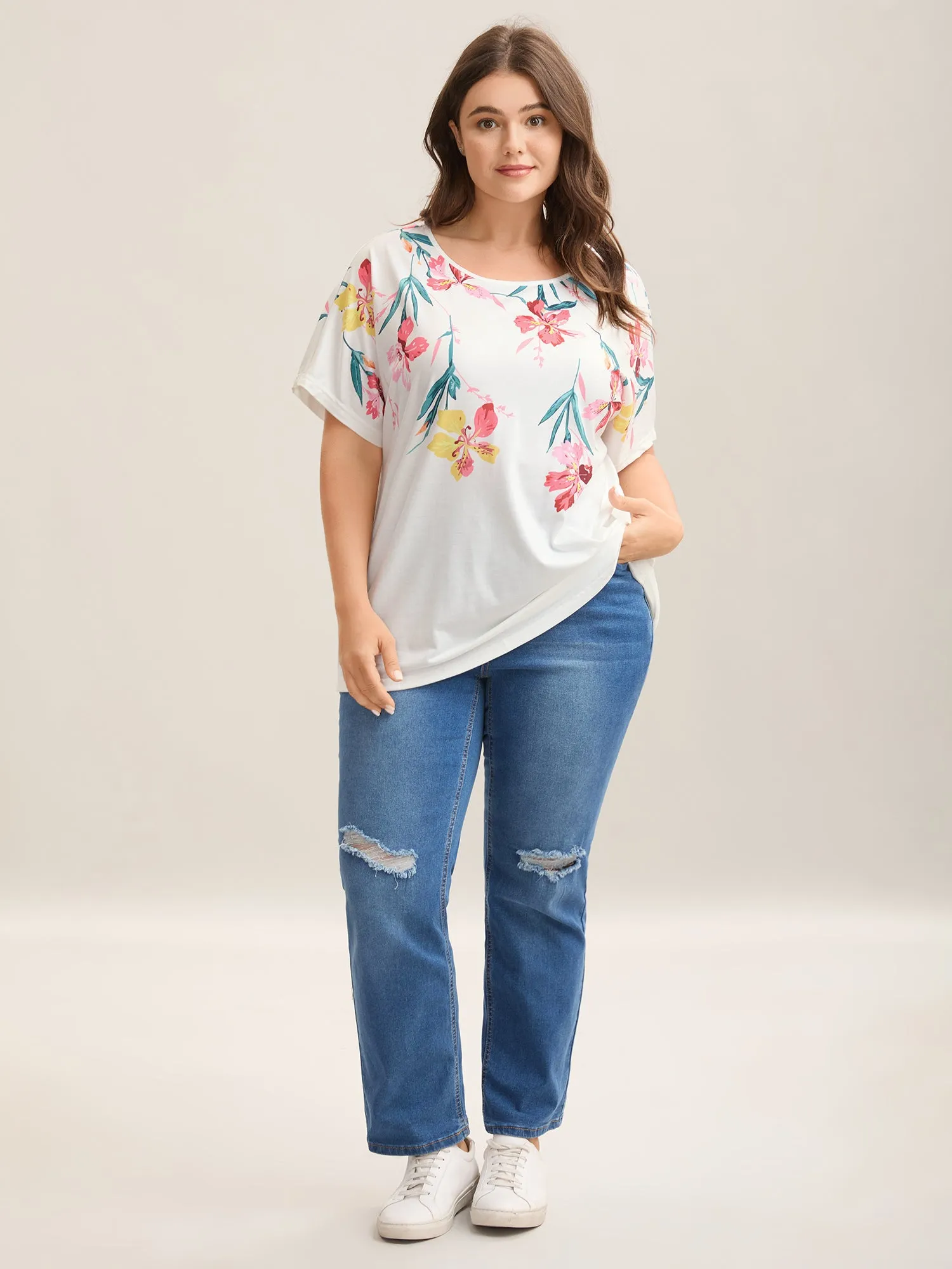 Floral Print Round Neck T-Shirt sold by Bloomchic product image thumbnail 3