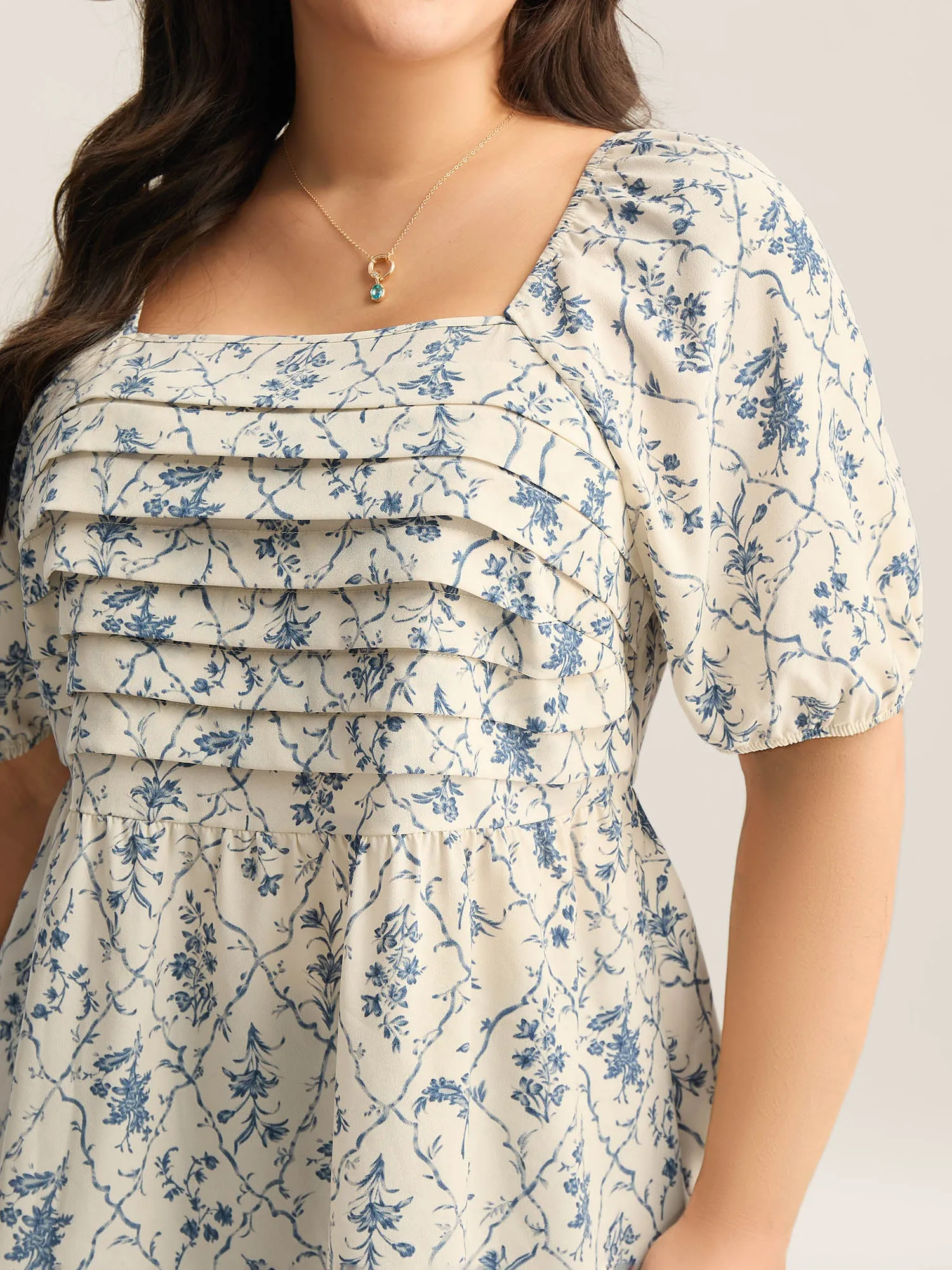 Floral Pleated Bodice Puffy Sleeve Blouse sold by Bloomchic