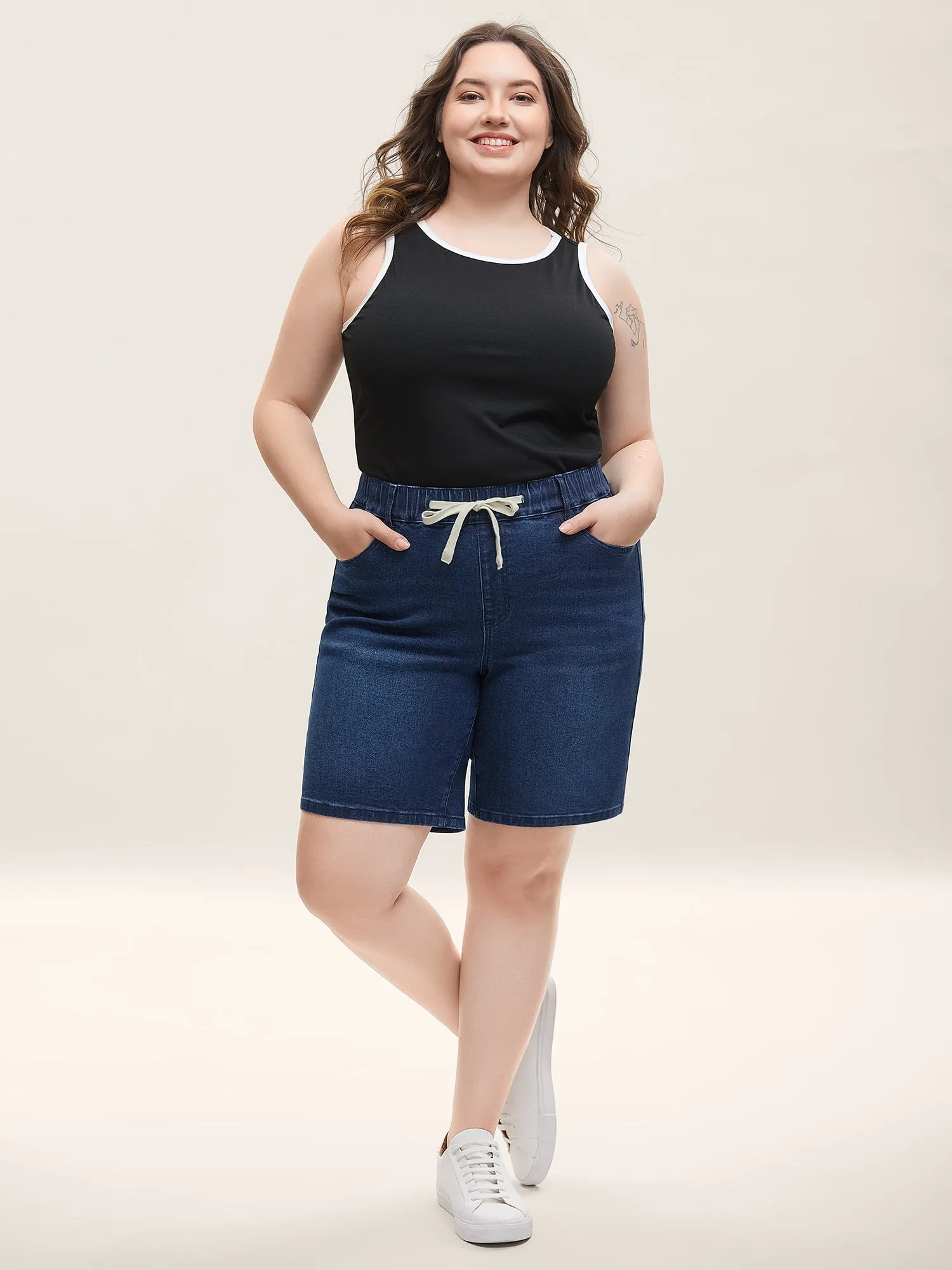 Stretchy Waist Tie Straight-Leg Denim Shorts sold by Bloomchic product image thumbnail 4