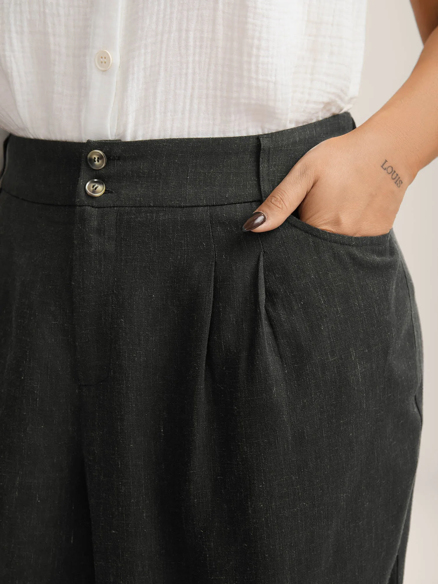Rayon-Linen Pleated Straight-Leg Pants sold by Bloomchic product image thumbnail 2