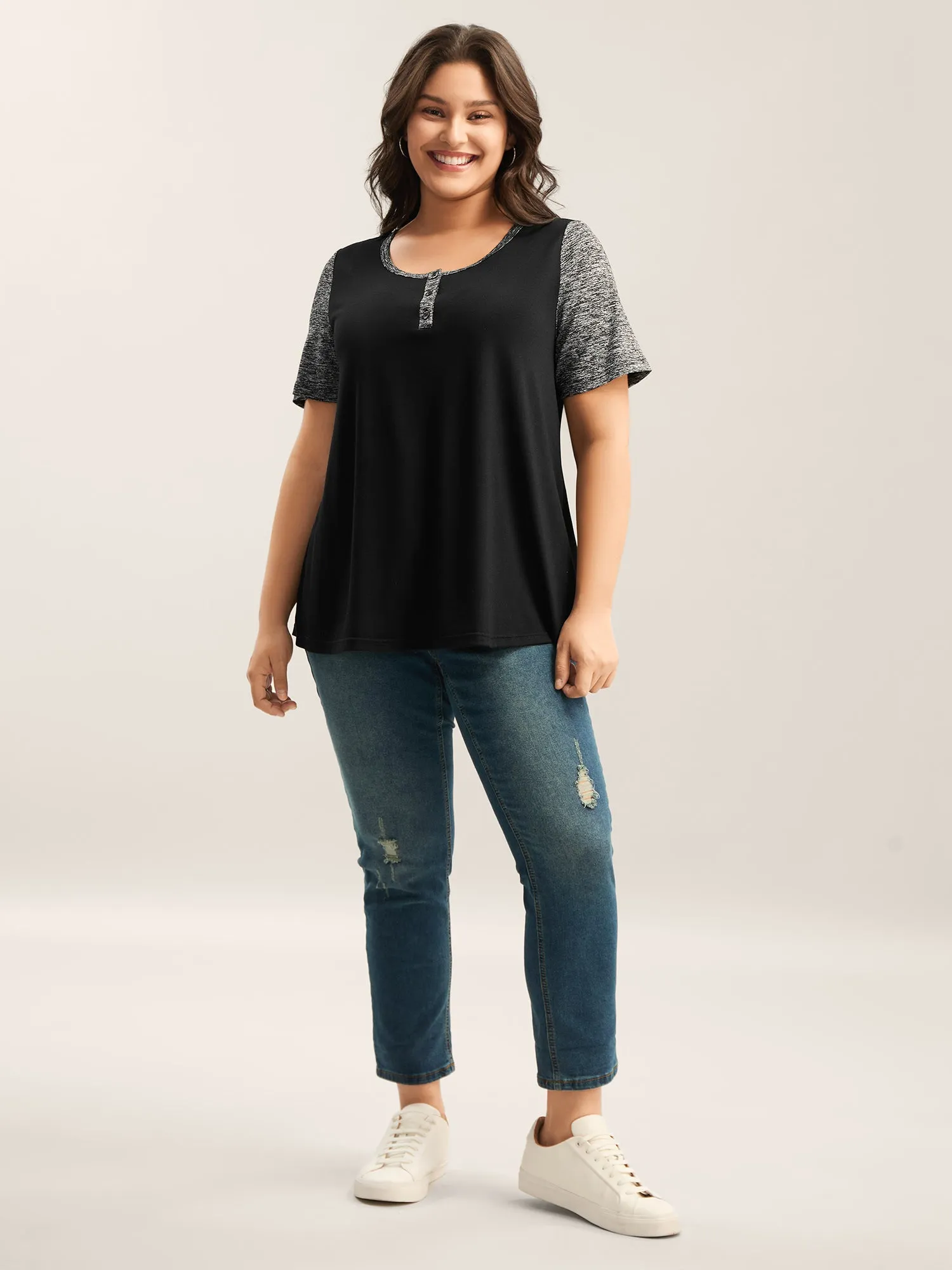 Color Contrast Button Detail T-Shirt sold by Bloomchic product image thumbnail 3