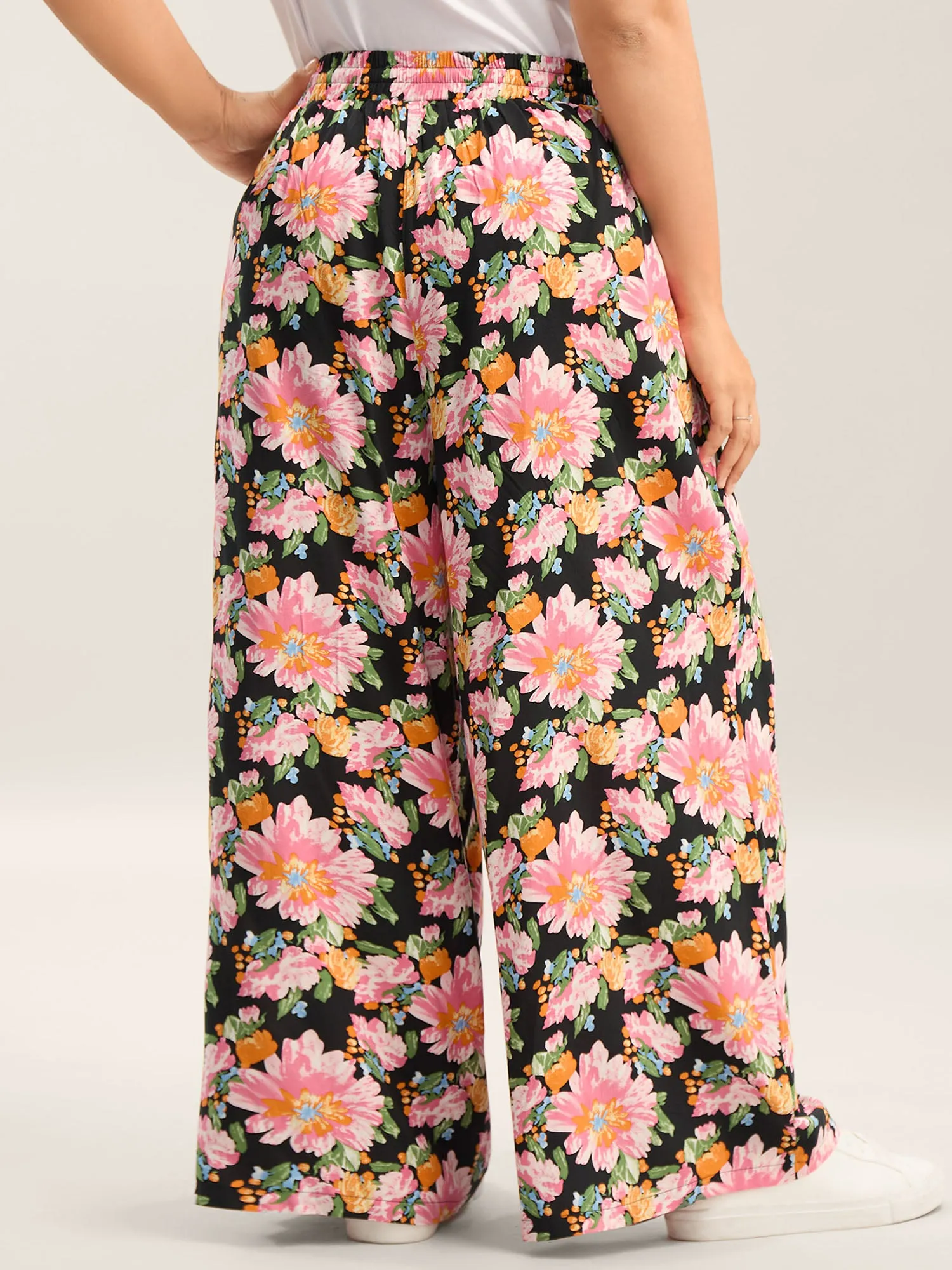 Rayon Blushing Floral Print Wide-Leg Pants sold by Bloomchic product image thumbnail 4