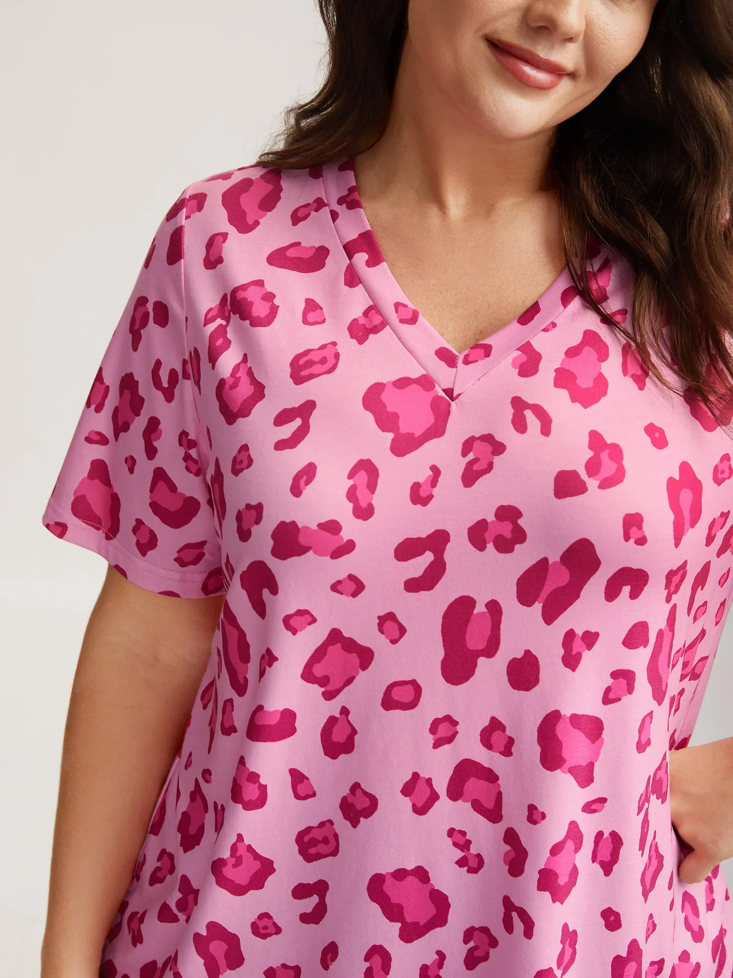 Rosy Leopard Print Relaxed T-Shirt sold by Bloomchic product image thumbnail 2