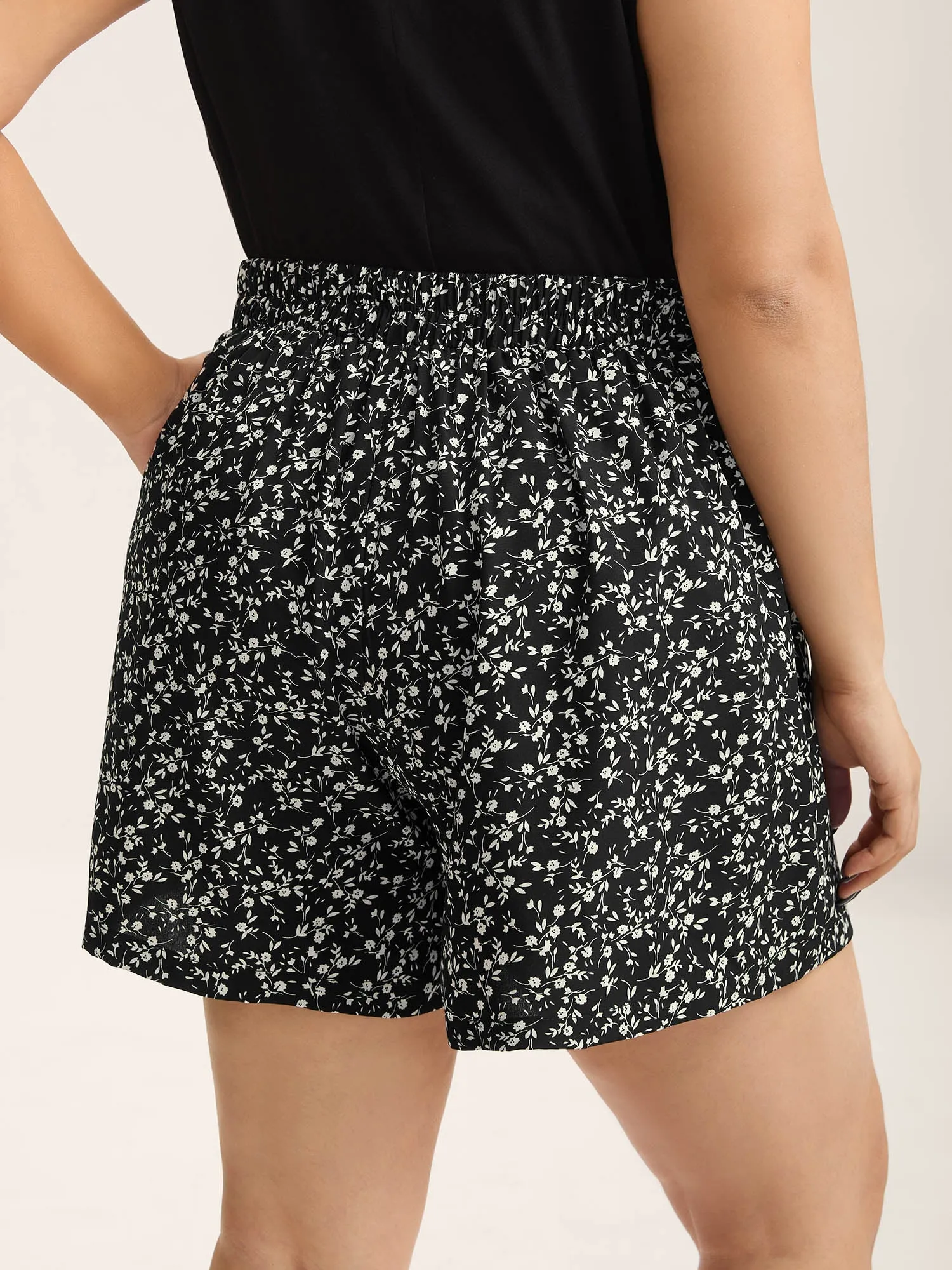 Floral Print Wide-Leg Shorts sold by Bloomchic product image thumbnail 5