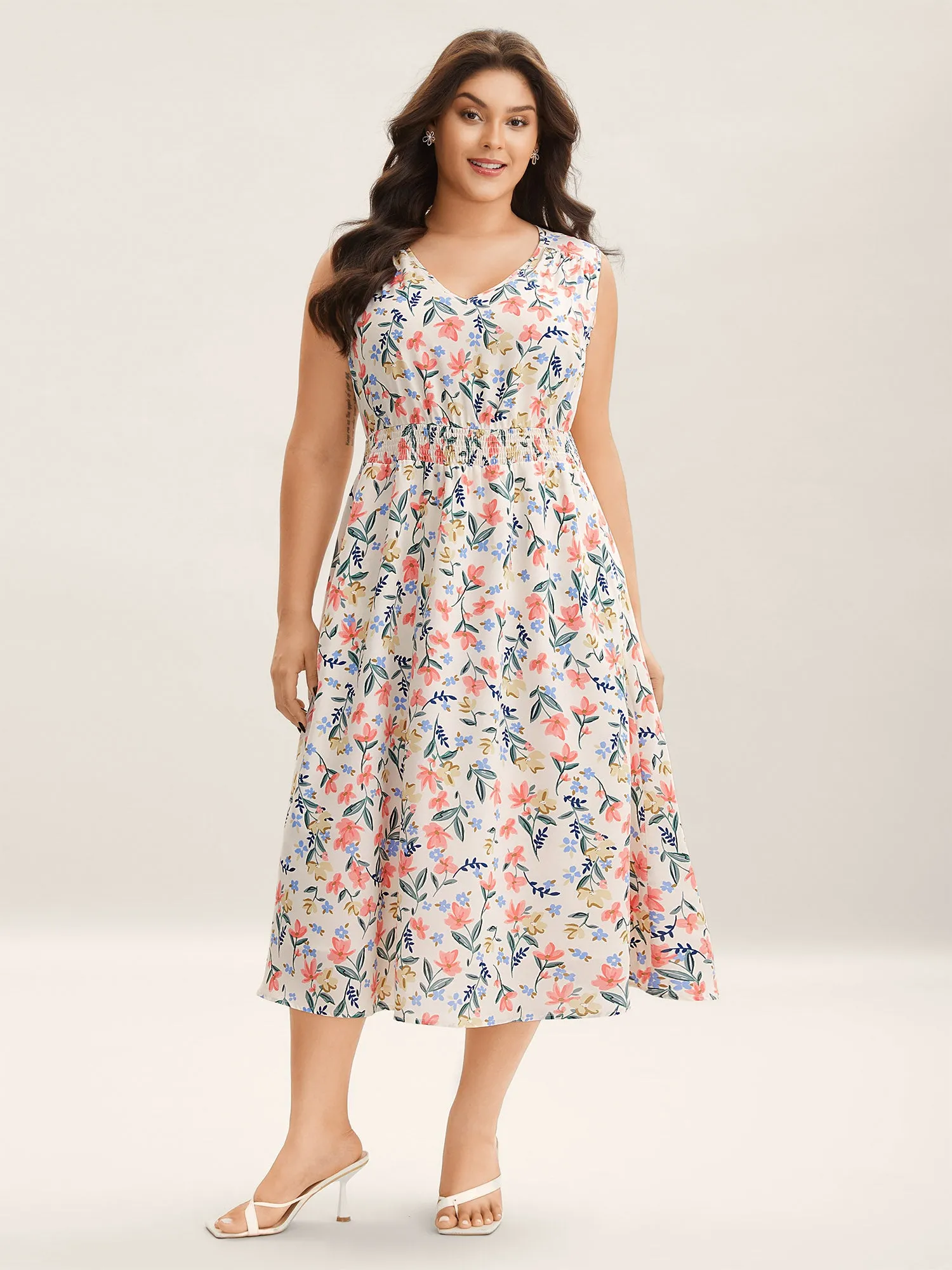 Shirred Waist Floral Print Pockets Midi Dress sold by Bloomchic product image thumbnail 2