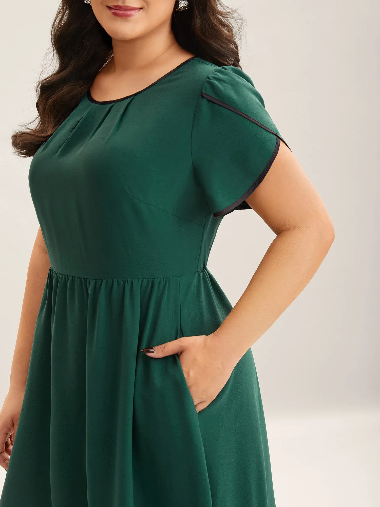 Petal Sleeve Pleated Pockets Midi Dress sold by Bloomchic product image thumbnail 2