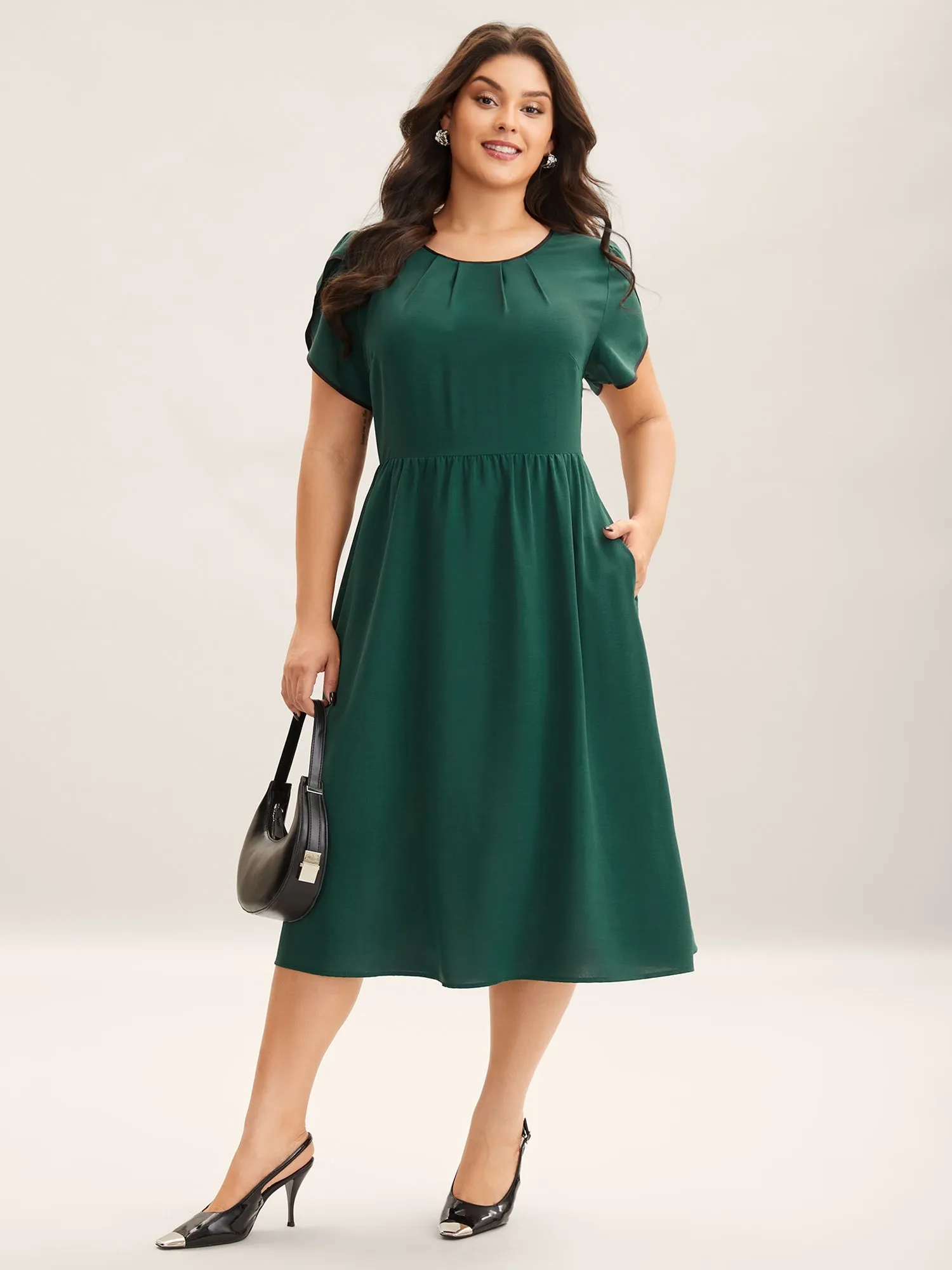 Petal Sleeve Pleated Pockets Midi Dress sold by Bloomchic product image thumbnail 3