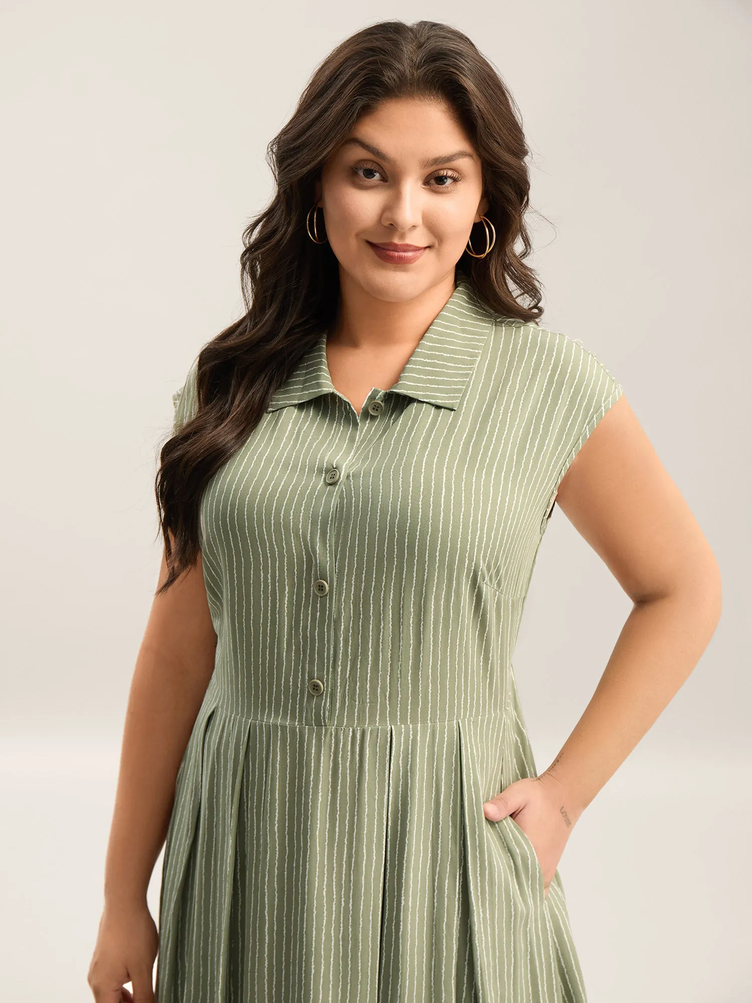 Stripe Print Button Detail Collar Midi Dress sold by Bloomchic product image thumbnail 2