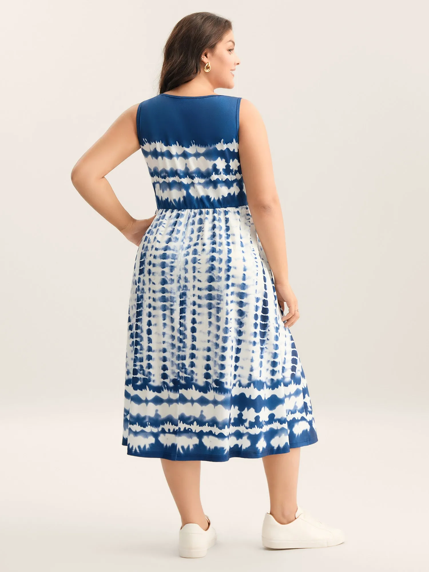 Tie-Dye Pockets Cami Midi Dress sold by Bloomchic product image thumbnail 4