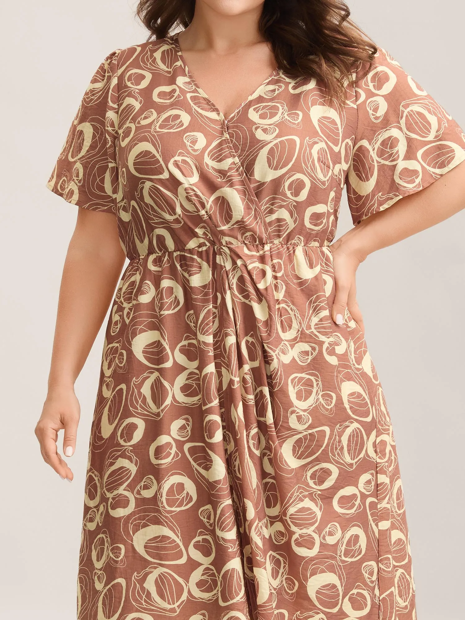 Rayon Bubble Print Stretchy Waist Pockets Midi Dress sold by Bloomchic product image thumbnail 2
