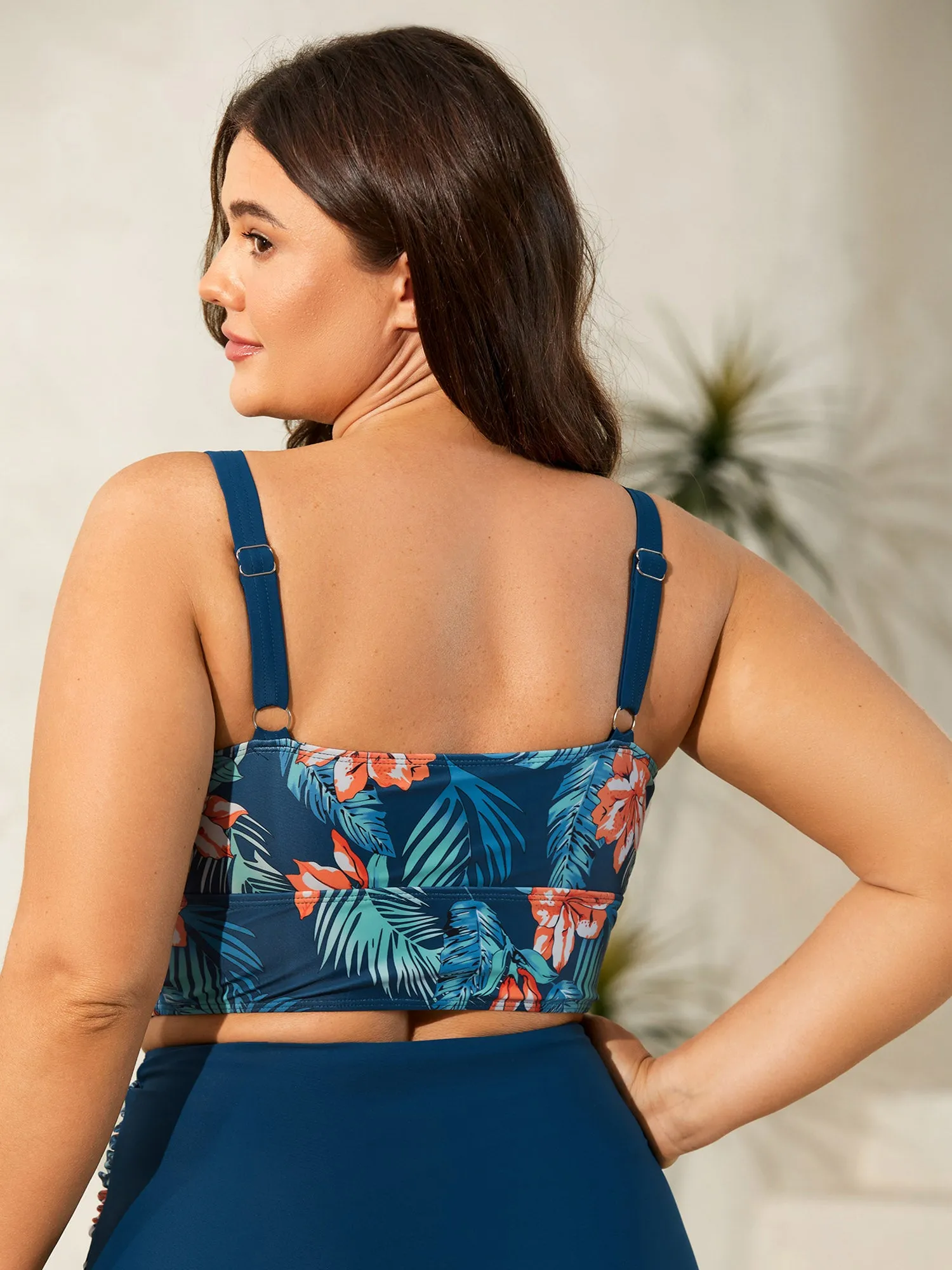Tropical Print Ruched Spliced Bikini Top sold by Bloomchic product image thumbnail 2