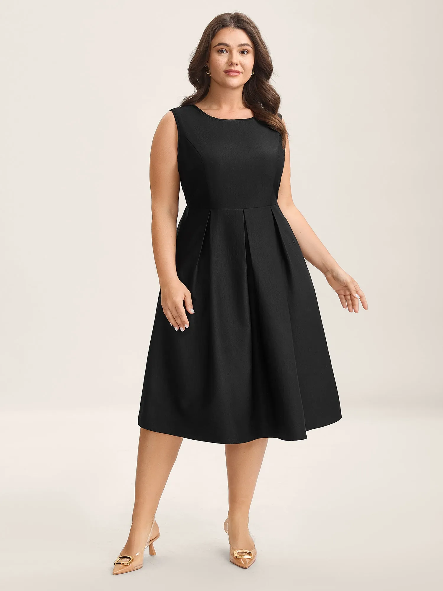 Classic Woven Inner Pleated Midi Dress sold by Bloomchic product image thumbnail 3