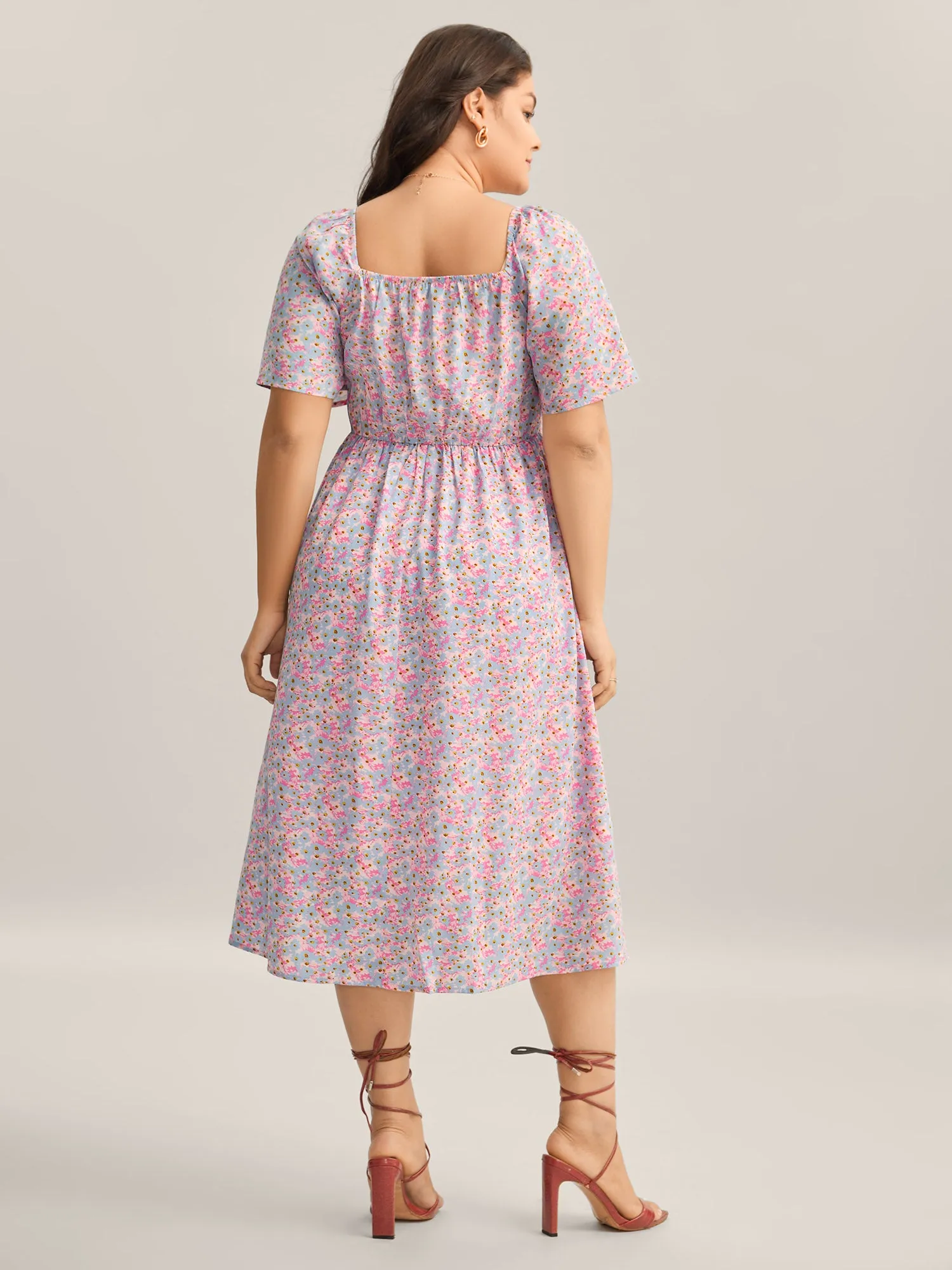 Floral Print Shirred Pockets Midi Dress sold by Bloomchic product image thumbnail 4