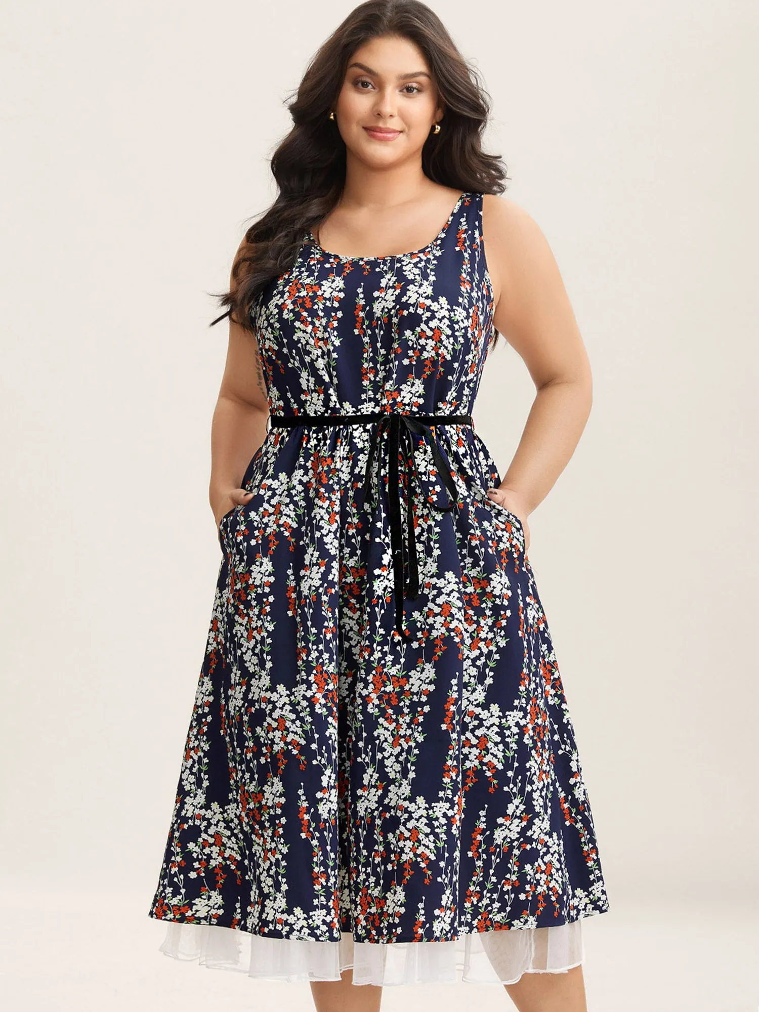 Ditsy Floral Print Lace Hem Midi Dress sold by Bloomchic