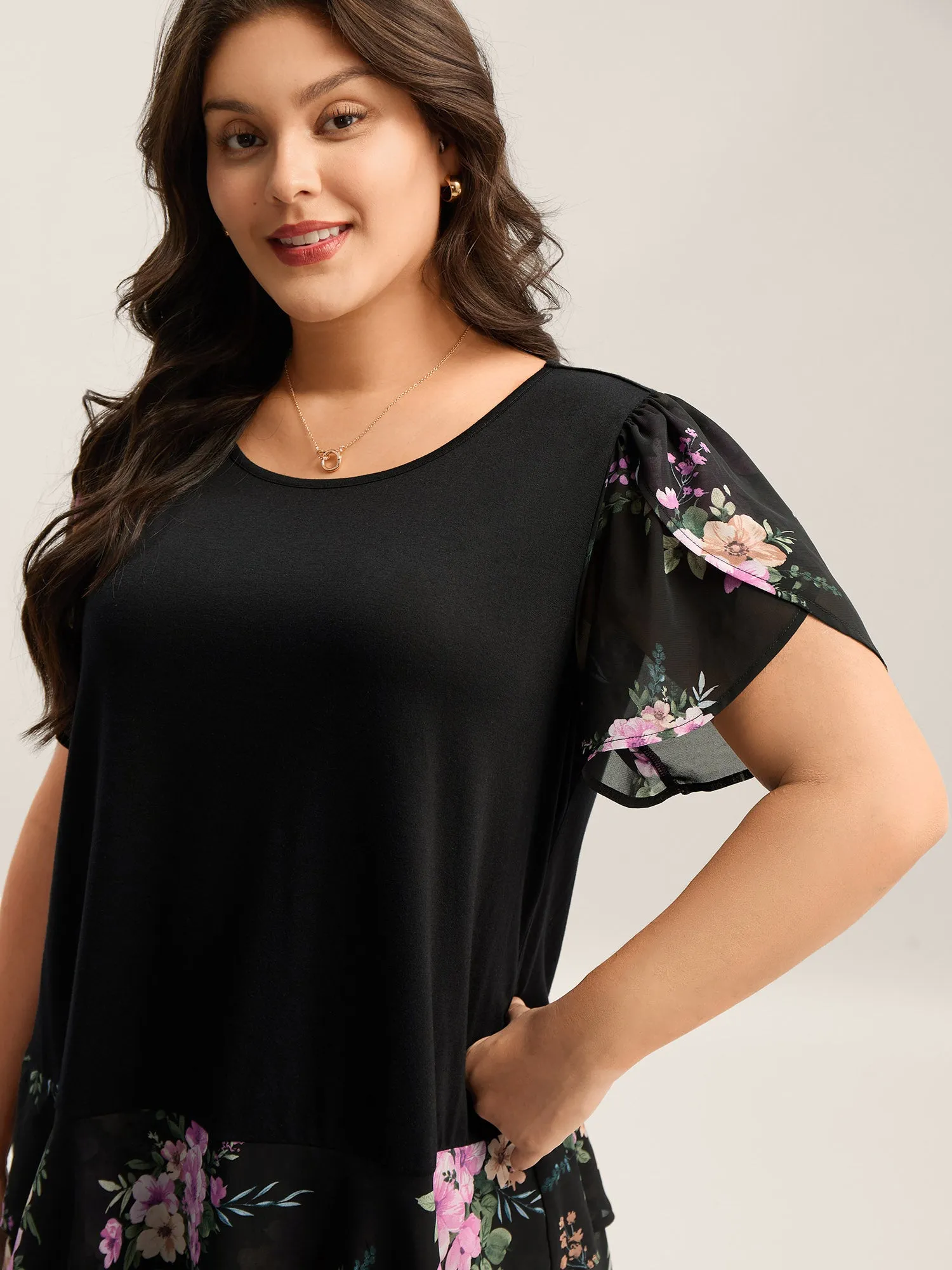 Floral Print Petal Sleeve Tiered Top sold by Bloomchic product image thumbnail 2