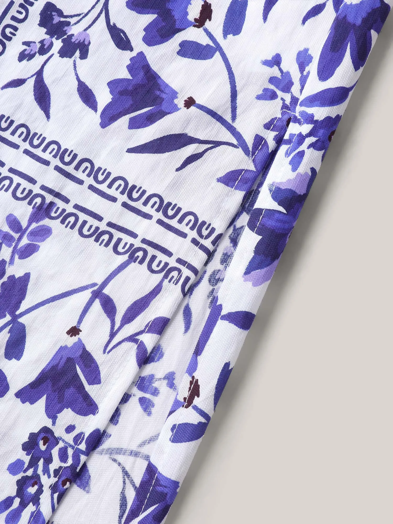 Floral Print Lace Tassels Slit Kimono sold by Bloomchic product image thumbnail 5