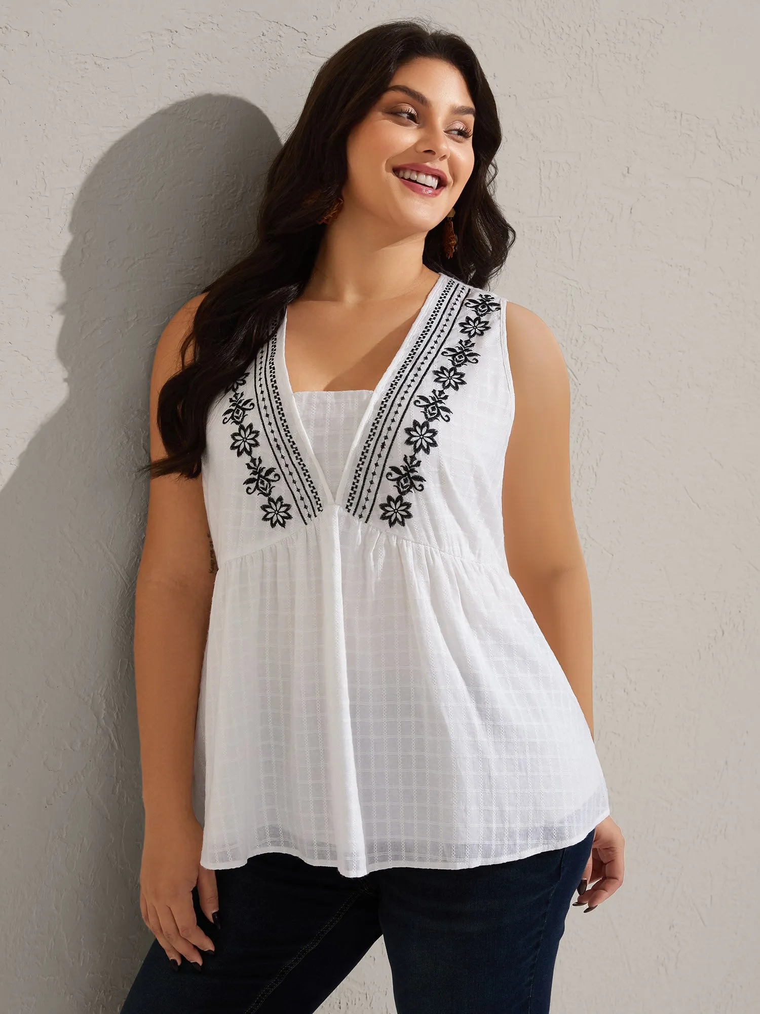 Pure Cotton Jacquard Embroidered Tank Top sold by Bloomchic product image thumbnail 4